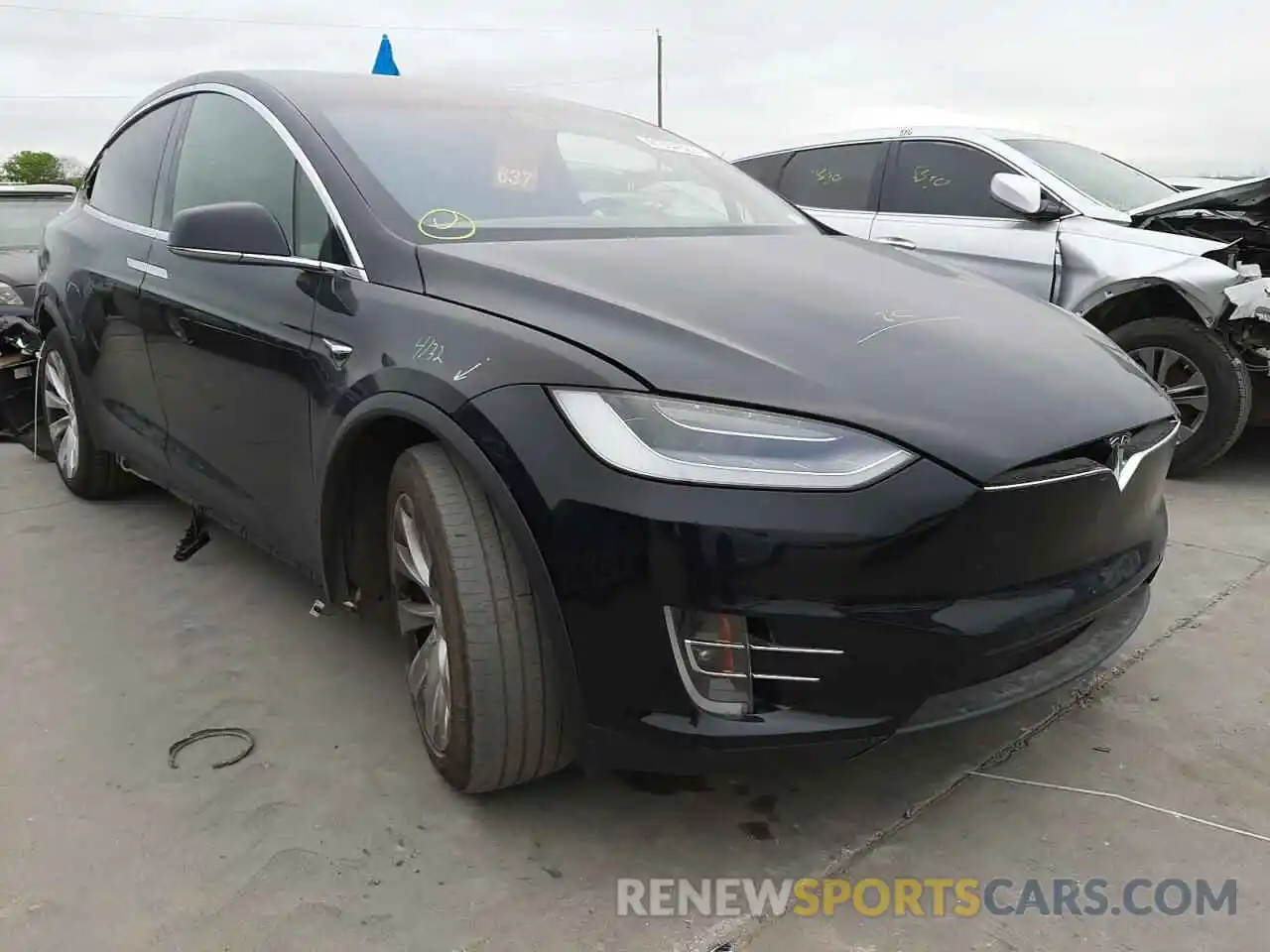 1 Photograph of a damaged car 5YJXCBE41LF220041 TESLA MODEL X 2020