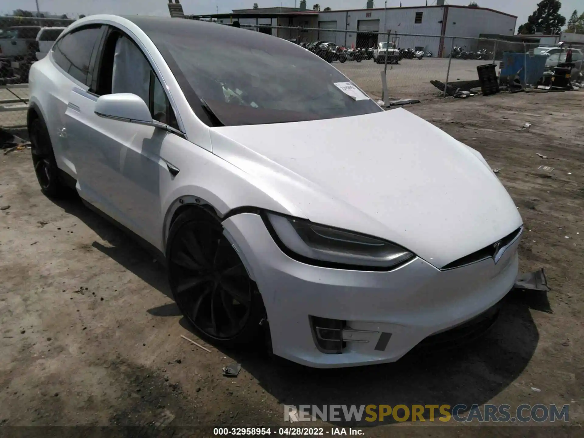 1 Photograph of a damaged car 5YJXCBE41LF234277 TESLA MODEL X 2020