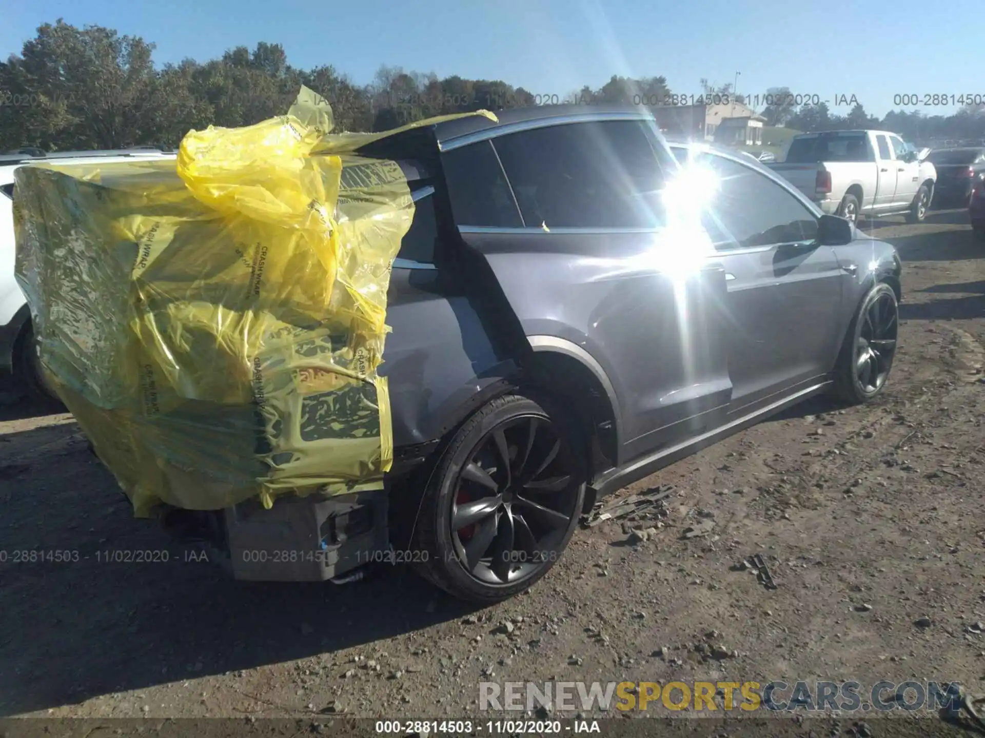 4 Photograph of a damaged car 5YJXCBE44LF264731 TESLA MODEL X 2020