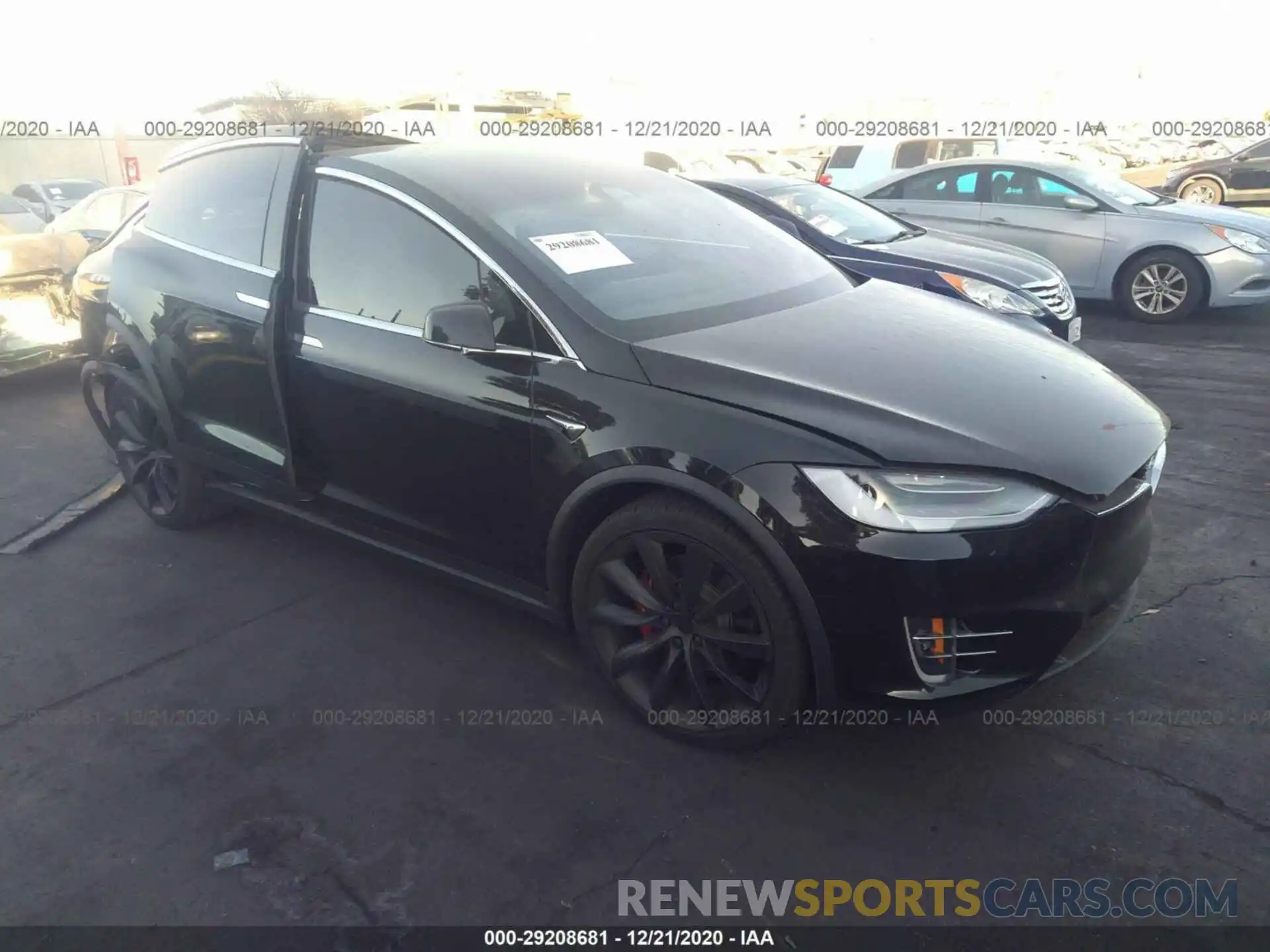 1 Photograph of a damaged car 5YJXCBE45LF243922 TESLA MODEL X 2020