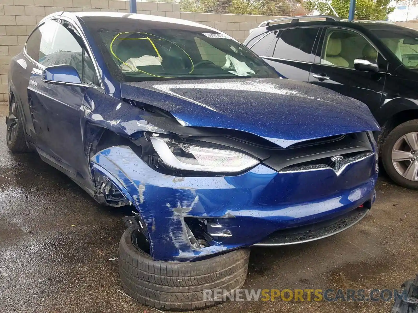 1 Photograph of a damaged car 5YJXCBE46LF228894 TESLA MODEL X 2020