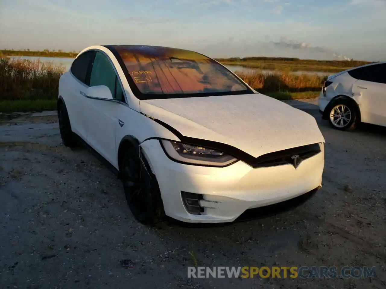 1 Фотография поврежденного автомобиля 5YJXCBE46LF298377 TESLA MODEL X 2020