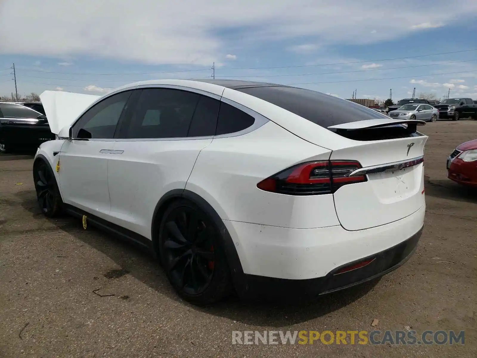 3 Фотография поврежденного автомобиля 5YJXCBE47LF301819 TESLA MODEL X 2020