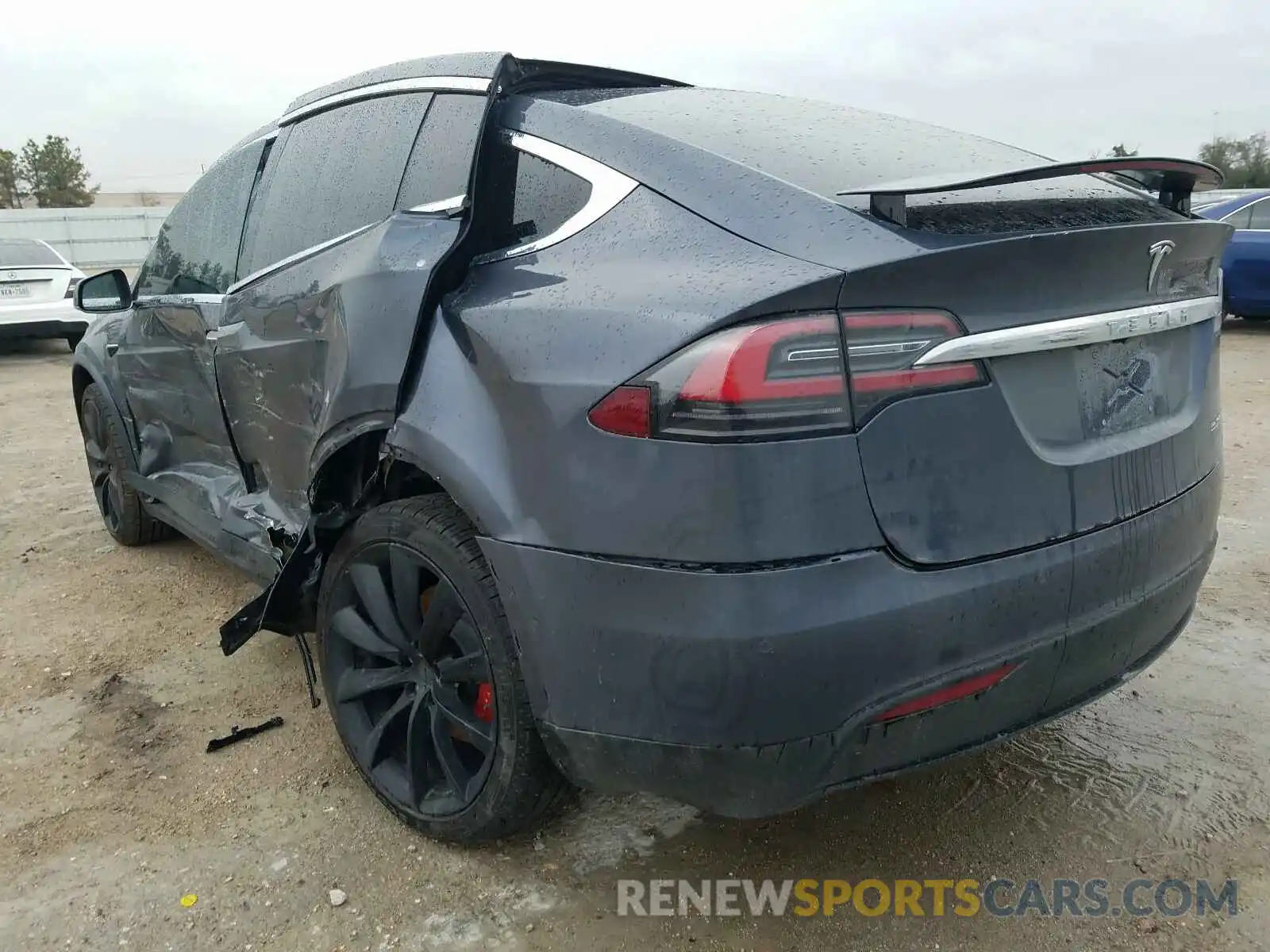 3 Photograph of a damaged car 5YJXCBE48LF273450 TESLA MODEL X 2020