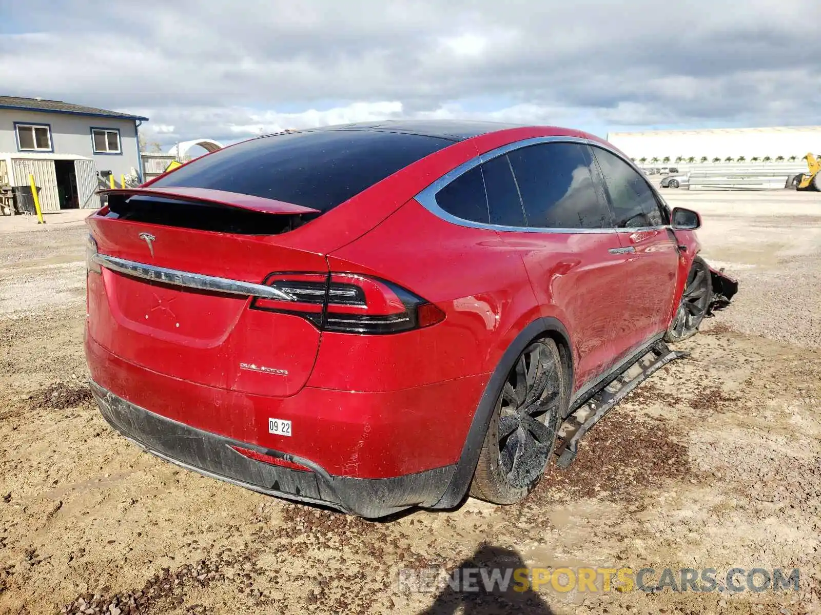 4 Фотография поврежденного автомобиля 5YJXCBE48LF298445 TESLA MODEL X 2020