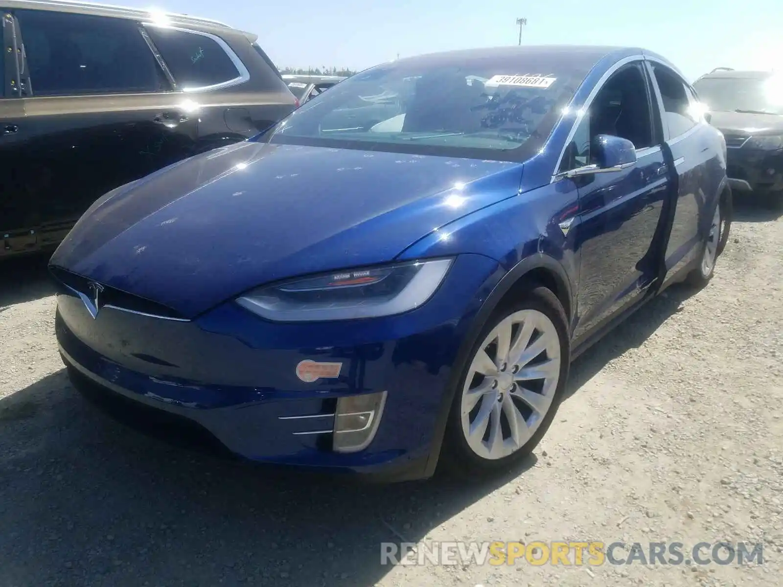 2 Photograph of a damaged car 5YJXCDE20LF238038 TESLA MODEL X 2020