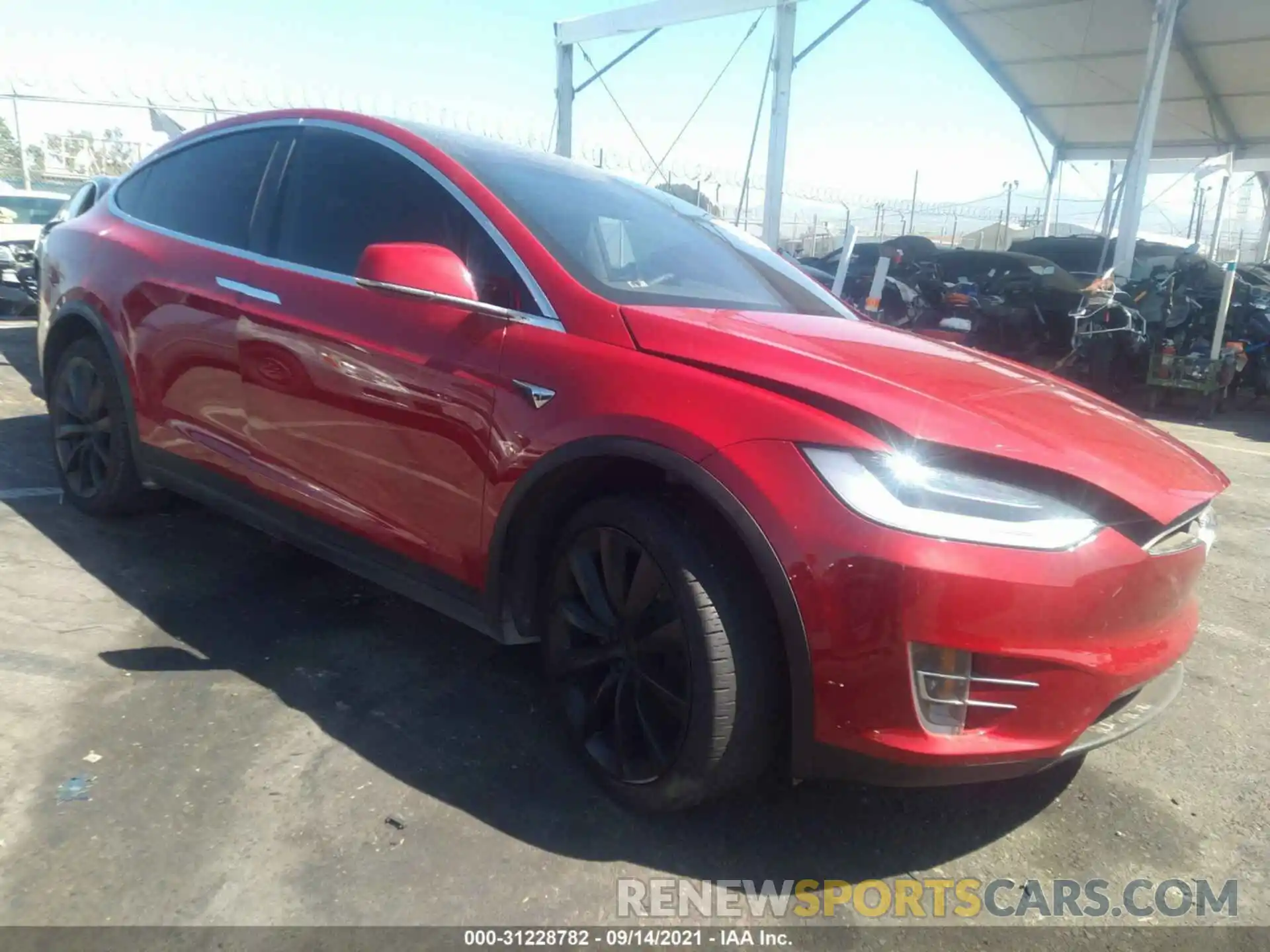 1 Фотография поврежденного автомобиля 5YJXCDE20LF245443 TESLA MODEL X 2020