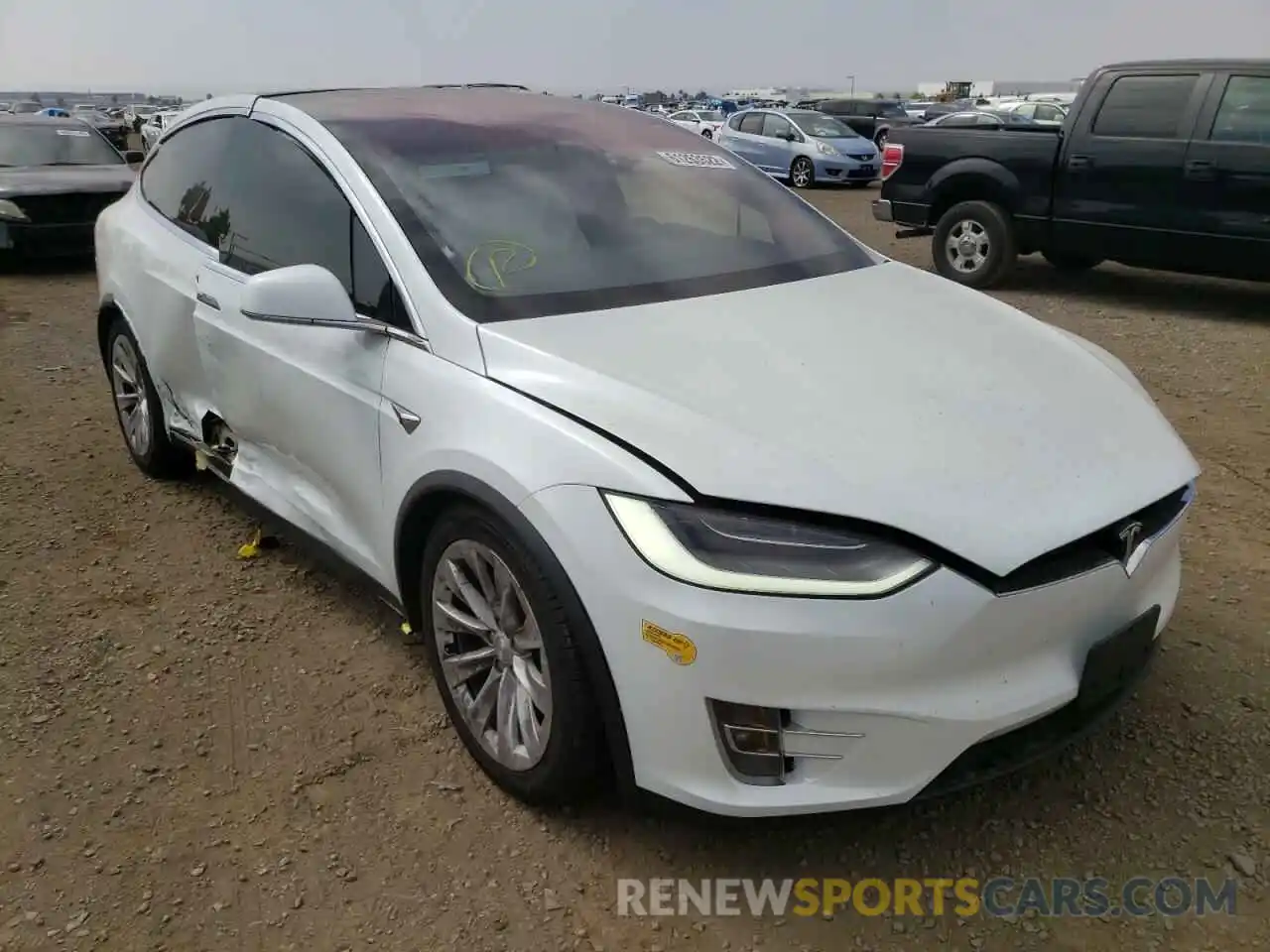 1 Фотография поврежденного автомобиля 5YJXCDE20LF250268 TESLA MODEL X 2020