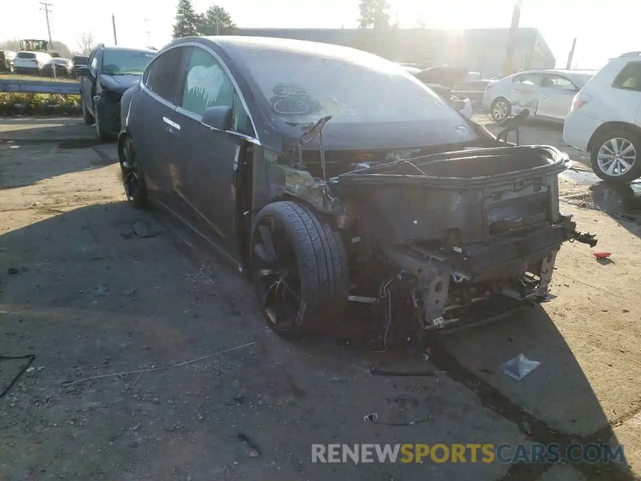 1 Photograph of a damaged car 5YJXCDE20LF281522 TESLA MODEL X 2020