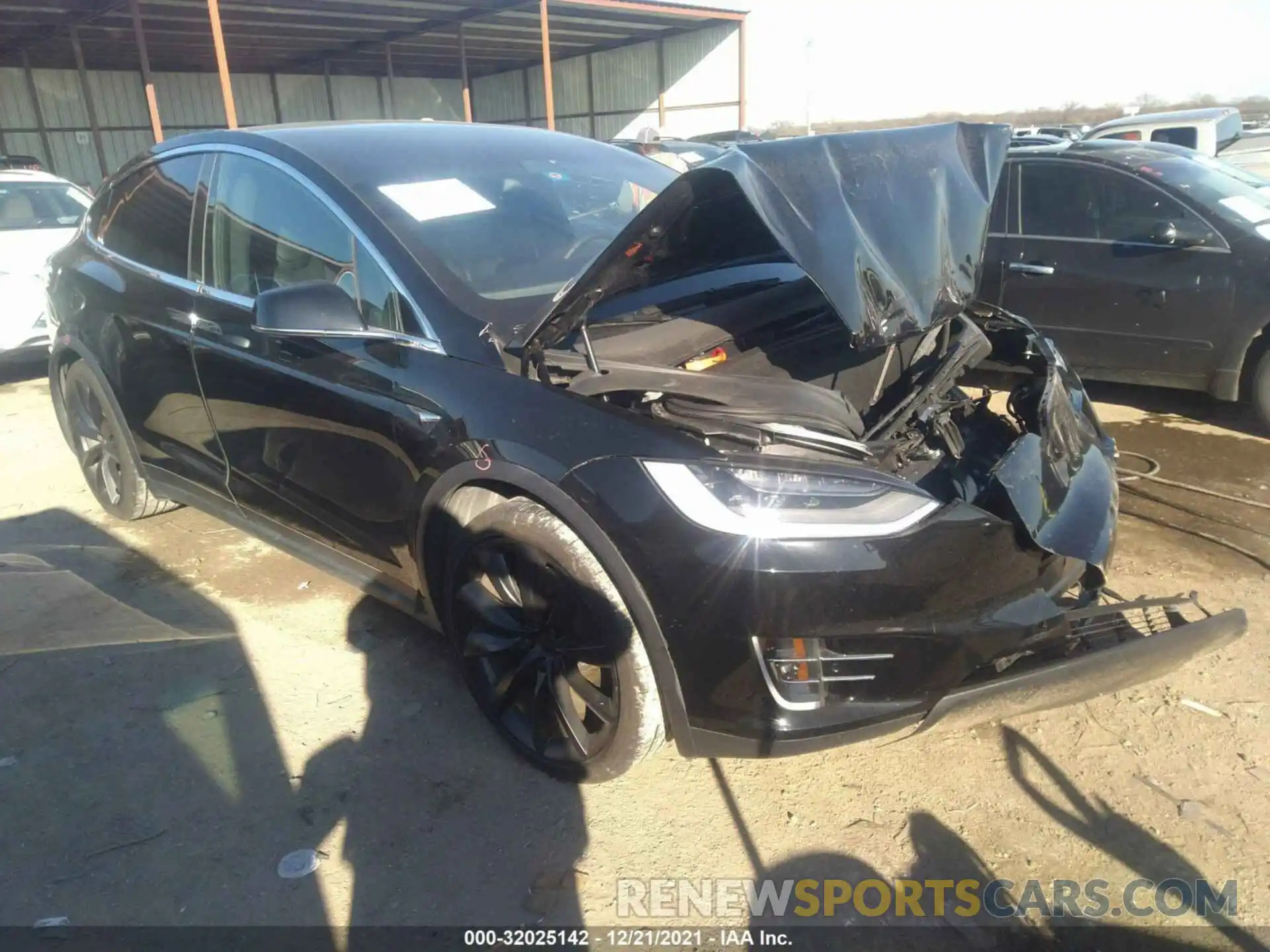 1 Photograph of a damaged car 5YJXCDE20LF283576 TESLA MODEL X 2020