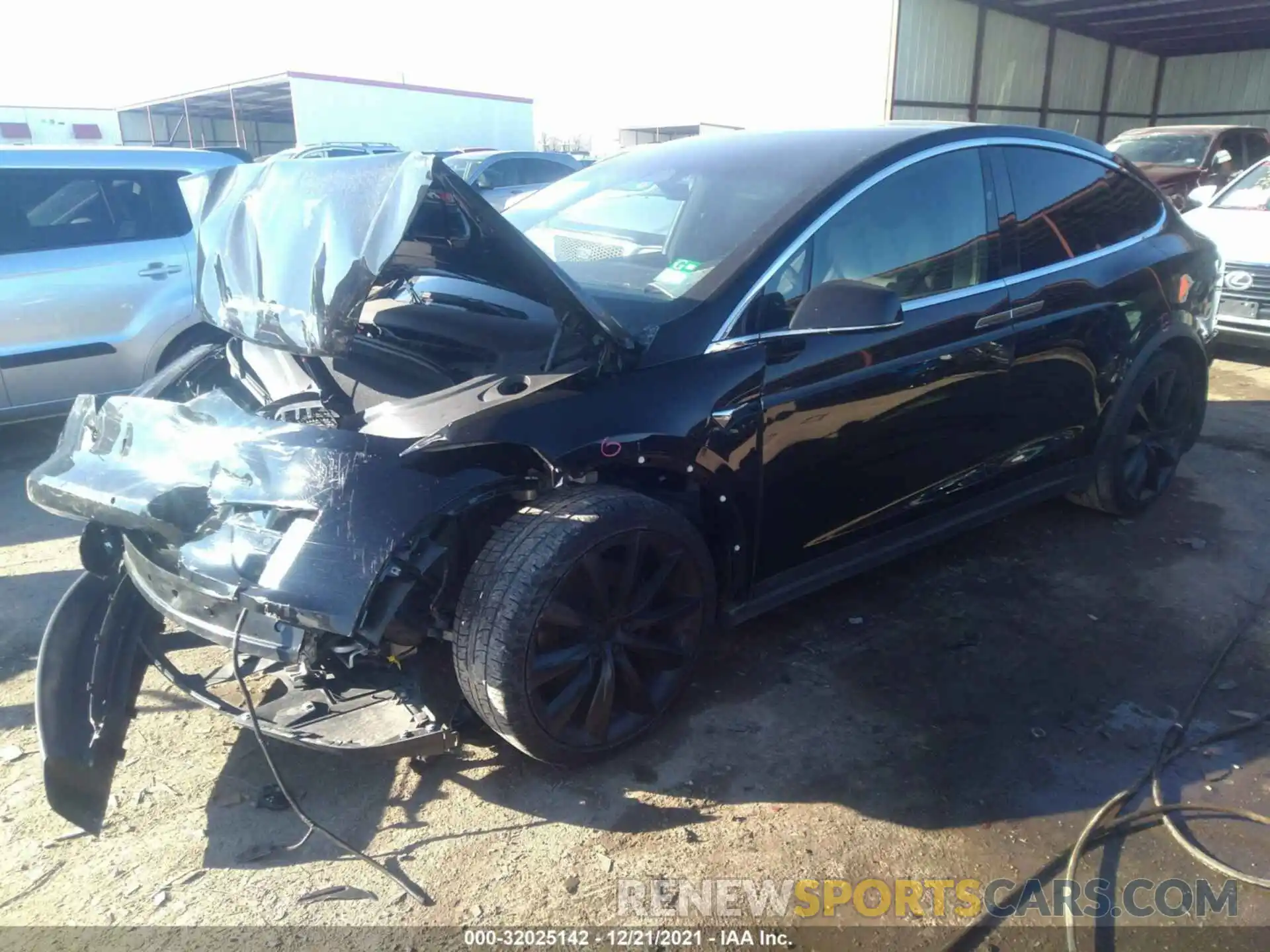 2 Photograph of a damaged car 5YJXCDE20LF283576 TESLA MODEL X 2020