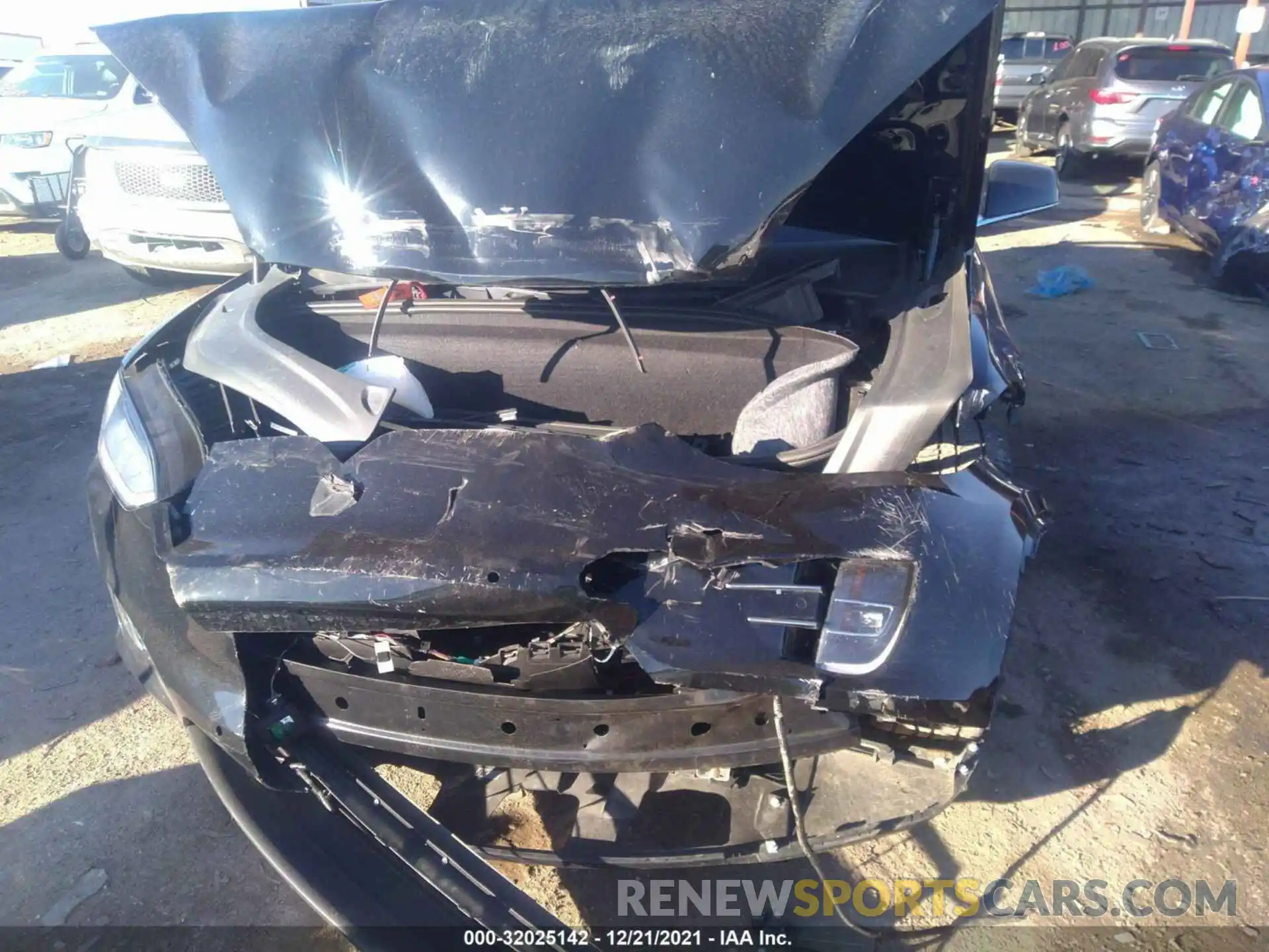 6 Photograph of a damaged car 5YJXCDE20LF283576 TESLA MODEL X 2020