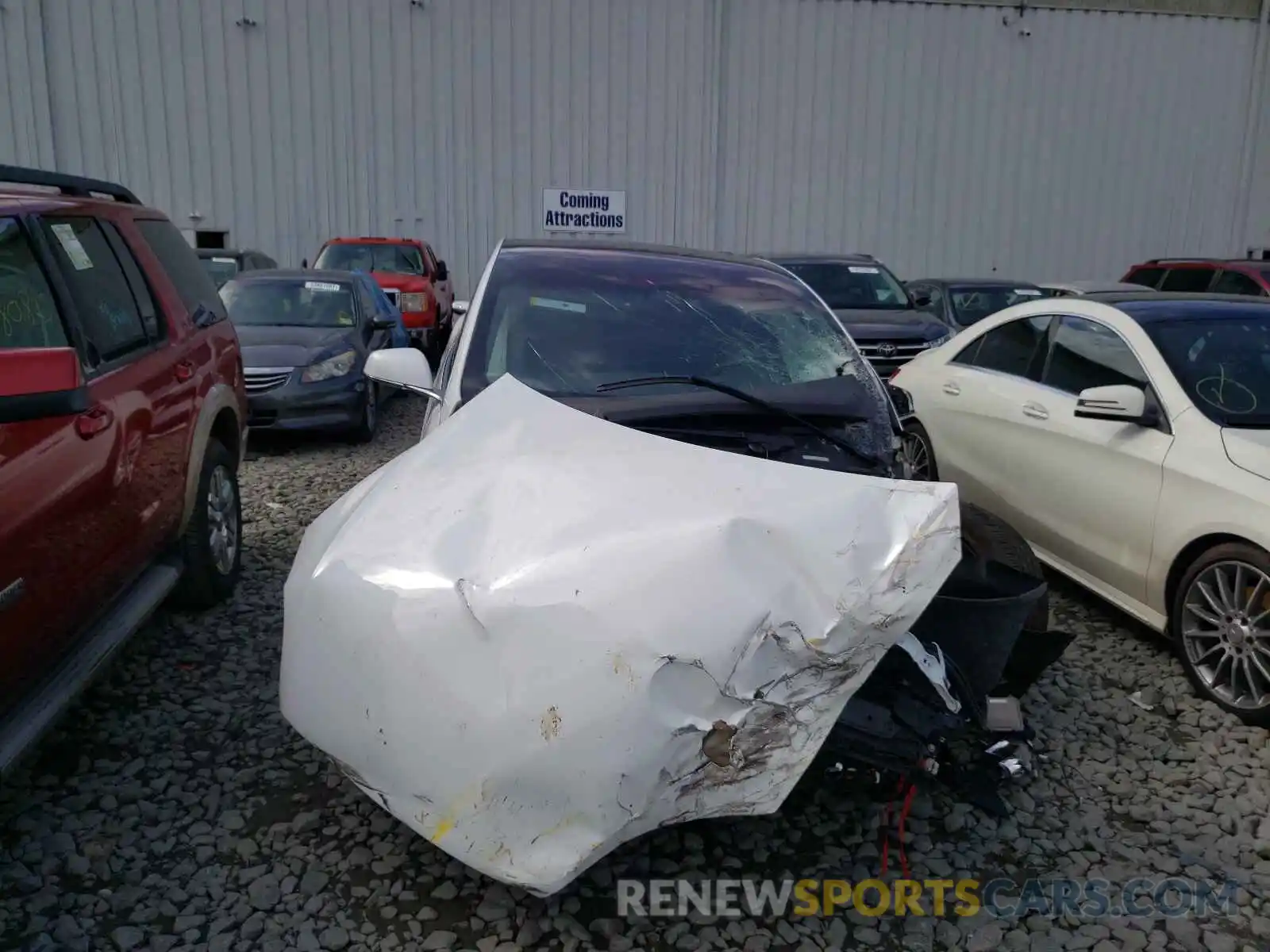 7 Photograph of a damaged car 5YJXCDE20LF301753 TESLA MODEL X 2020