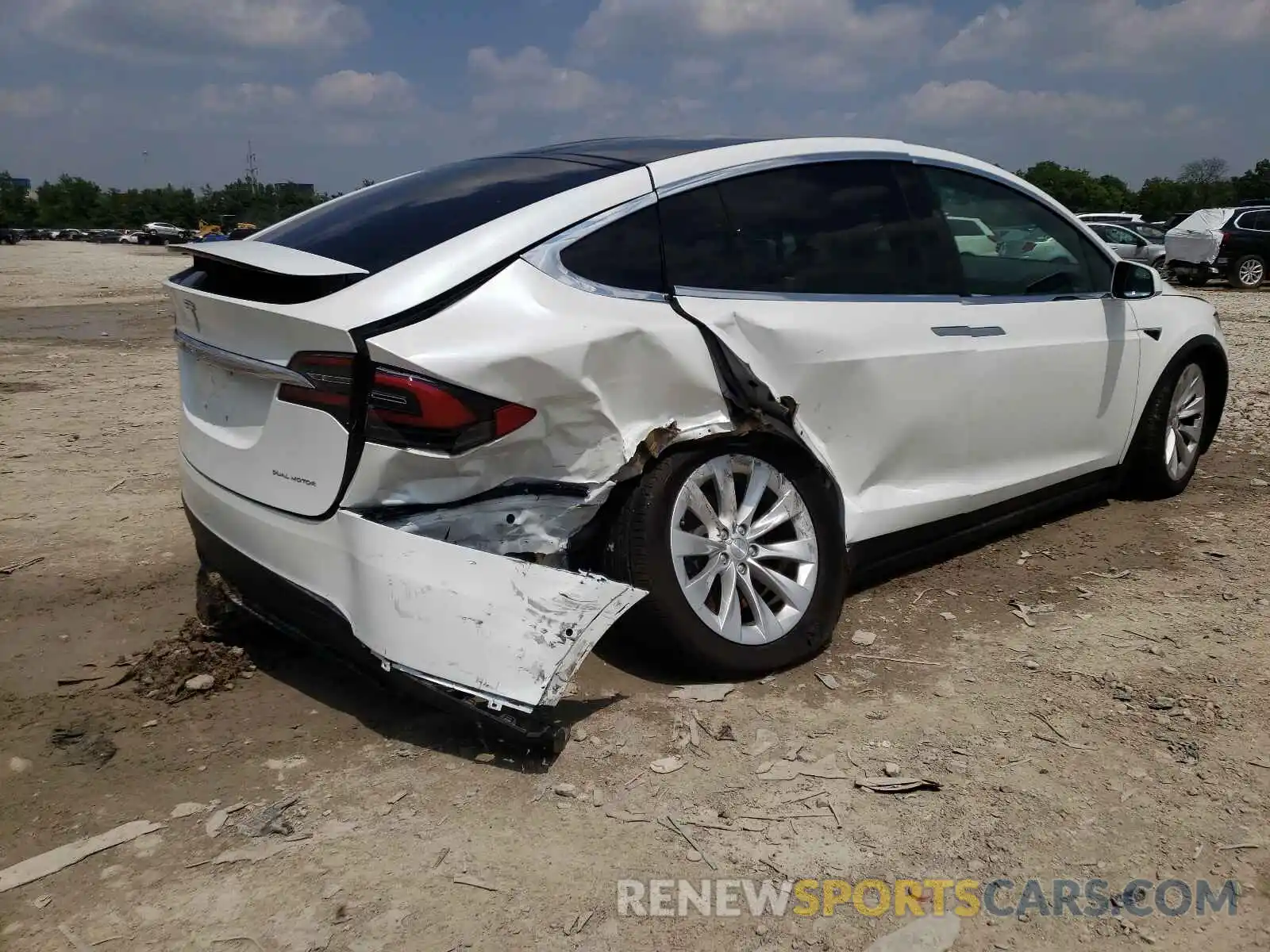 9 Photograph of a damaged car 5YJXCDE22LF219510 TESLA MODEL X 2020