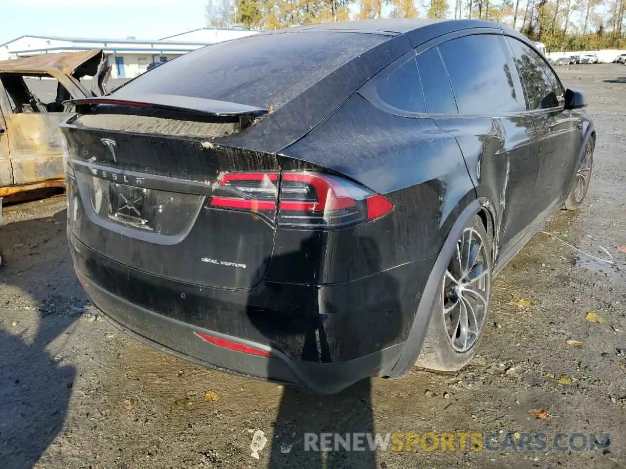 4 Photograph of a damaged car 5YJXCDE22LF231026 TESLA MODEL X 2020