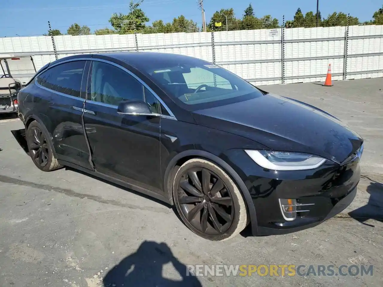 1 Photograph of a damaged car 5YJXCDE22LF296359 TESLA MODEL X 2020