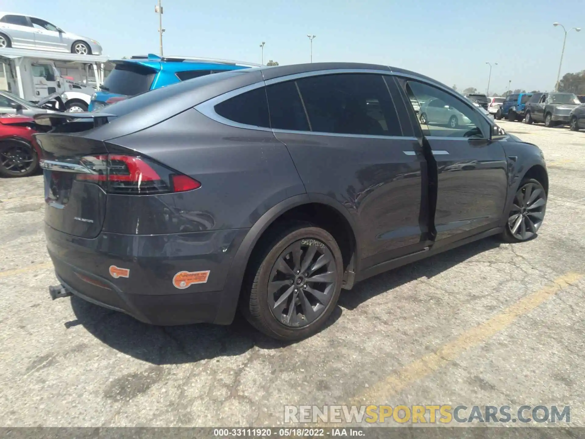 4 Photograph of a damaged car 5YJXCDE23LF239880 TESLA MODEL X 2020