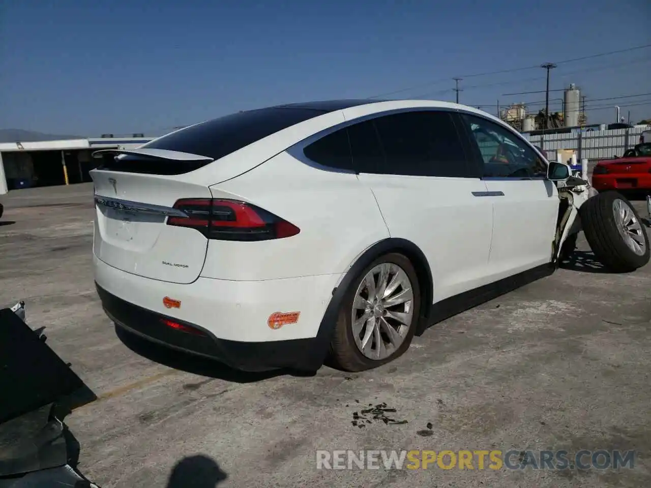 4 Фотография поврежденного автомобиля 5YJXCDE23LF249759 TESLA MODEL X 2020