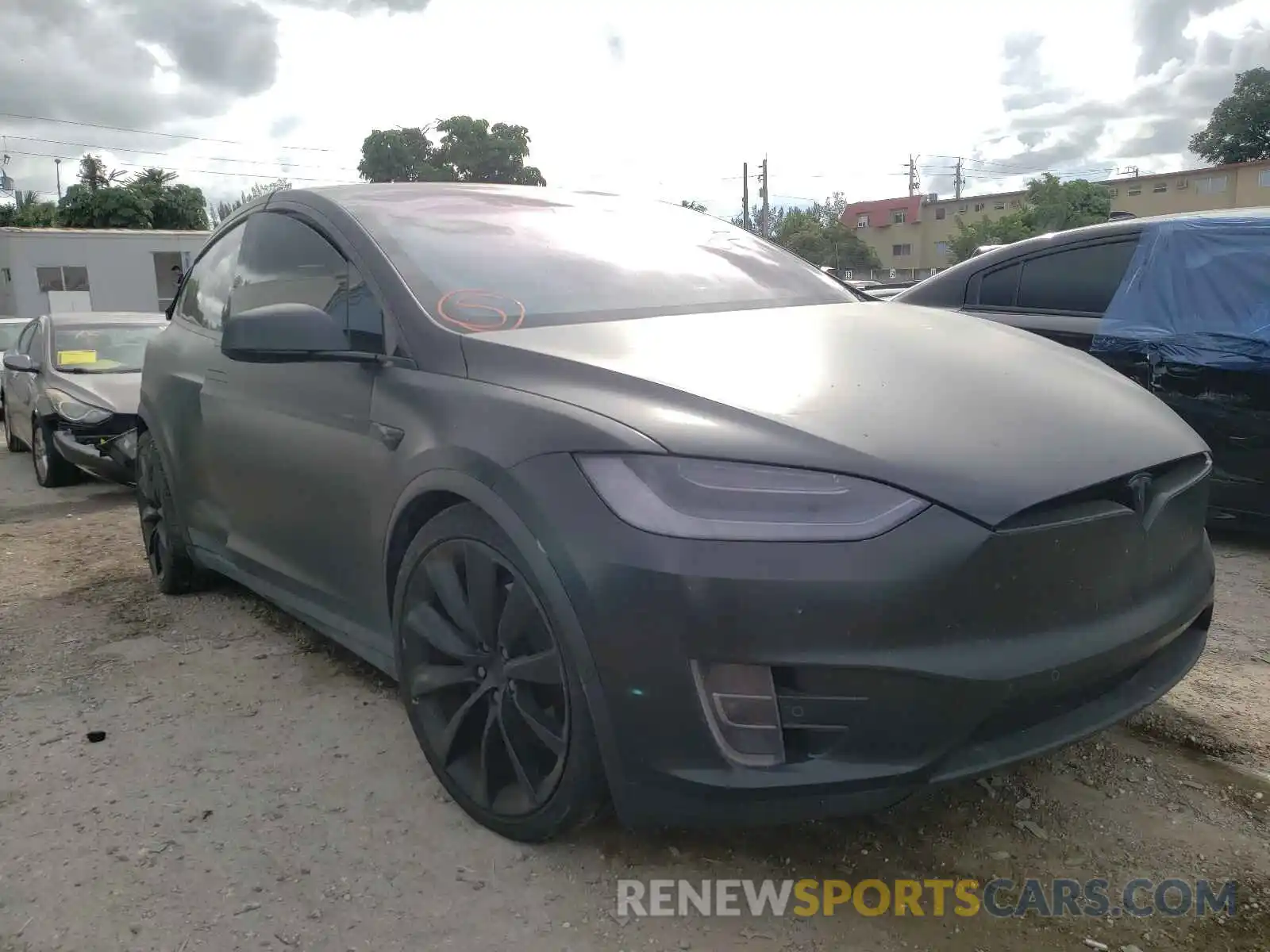 1 Photograph of a damaged car 5YJXCDE23LF262415 TESLA MODEL X 2020