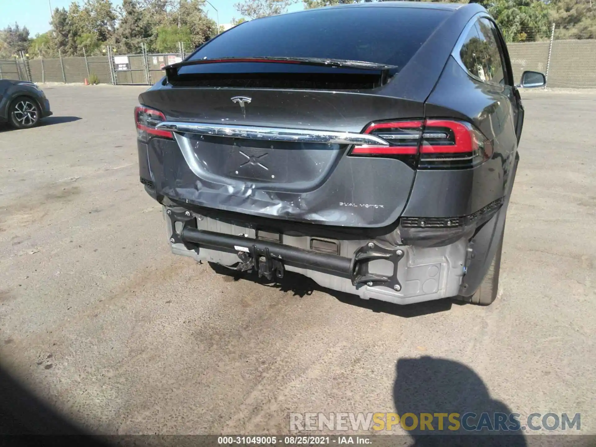 6 Photograph of a damaged car 5YJXCDE23LF272135 TESLA MODEL X 2020