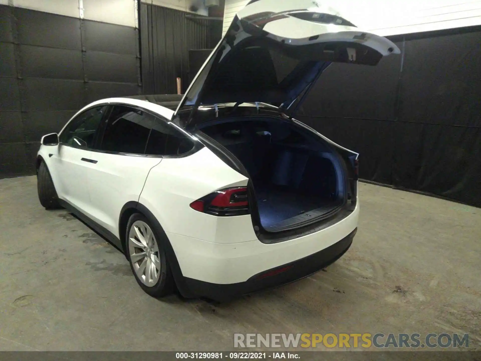 3 Photograph of a damaged car 5YJXCDE23LF299948 TESLA MODEL X 2020