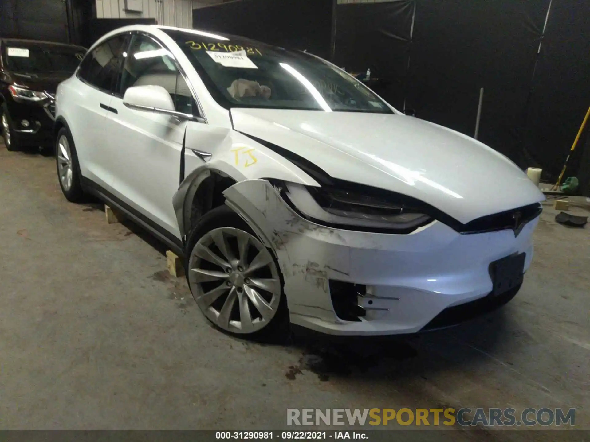 6 Photograph of a damaged car 5YJXCDE23LF299948 TESLA MODEL X 2020