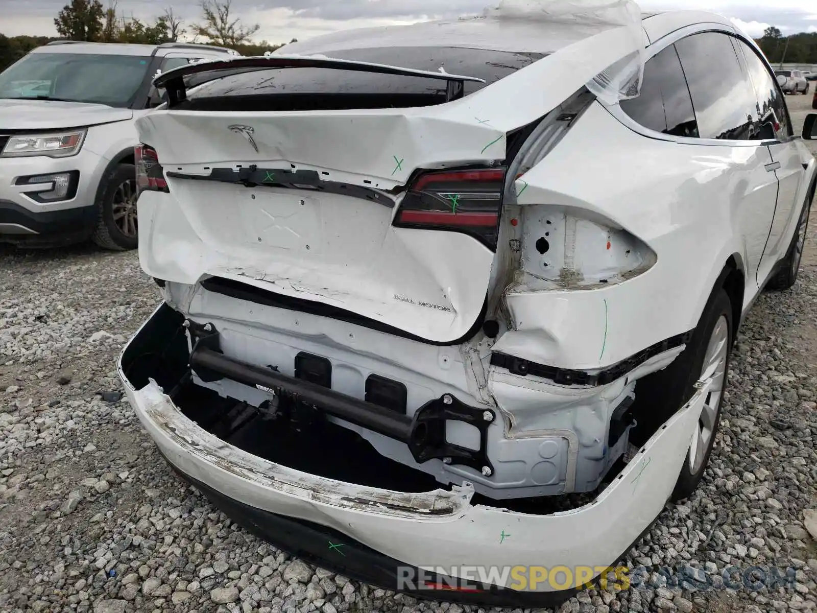 9 Photograph of a damaged car 5YJXCDE23LF300130 TESLA MODEL X 2020