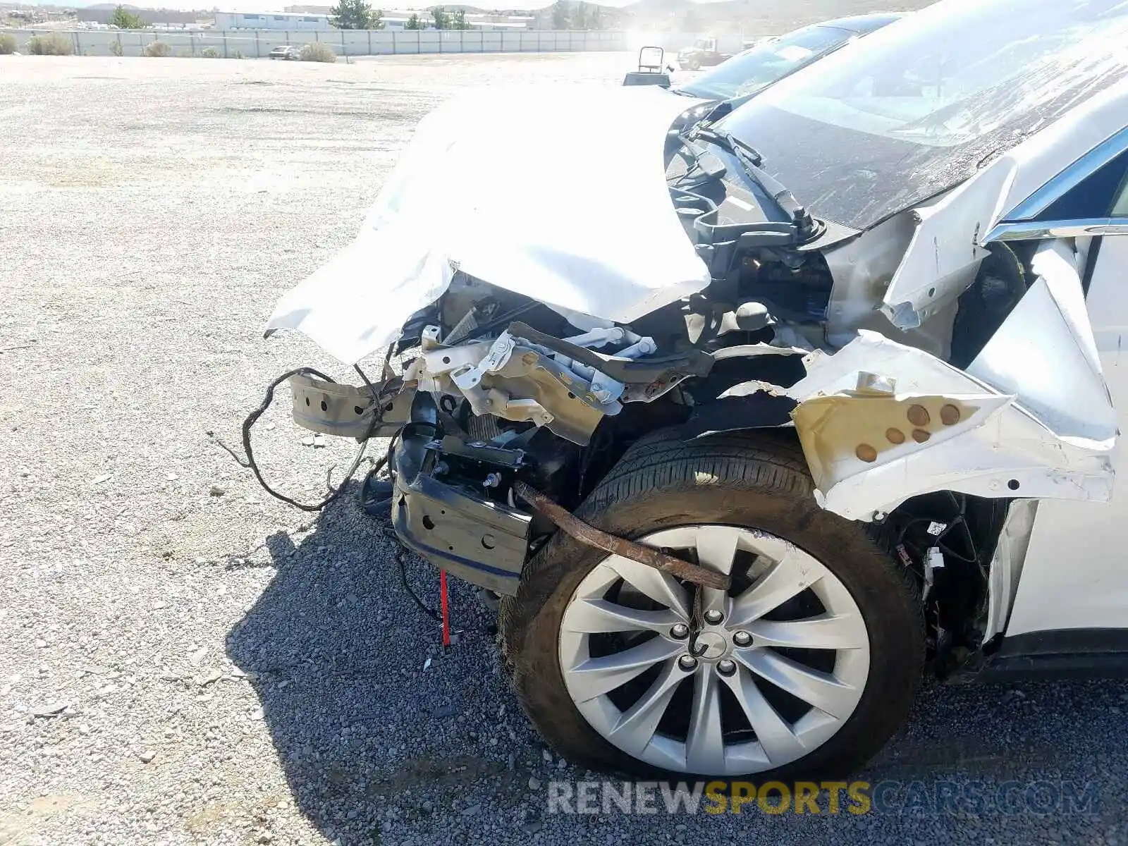 10 Photograph of a damaged car 5YJXCDE24LF235160 TESLA MODEL X 2020