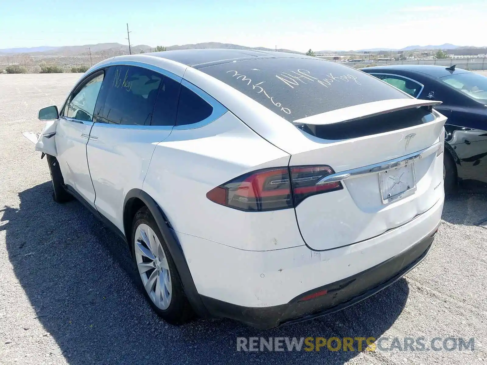 3 Фотография поврежденного автомобиля 5YJXCDE24LF235160 TESLA MODEL X 2020