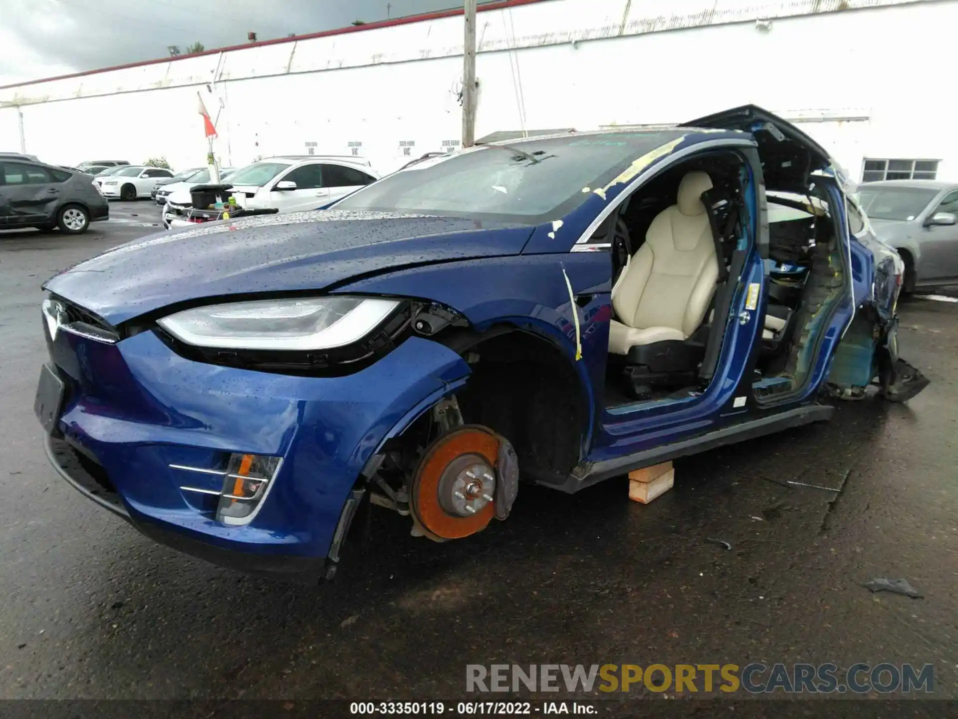 2 Photograph of a damaged car 5YJXCDE25LF260763 TESLA MODEL X 2020