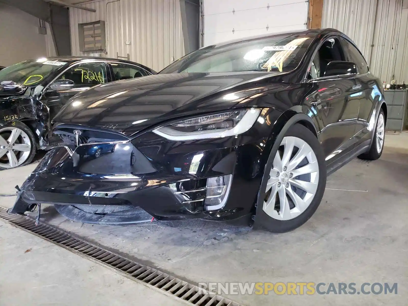 2 Photograph of a damaged car 5YJXCDE25LF300226 TESLA MODEL X 2020