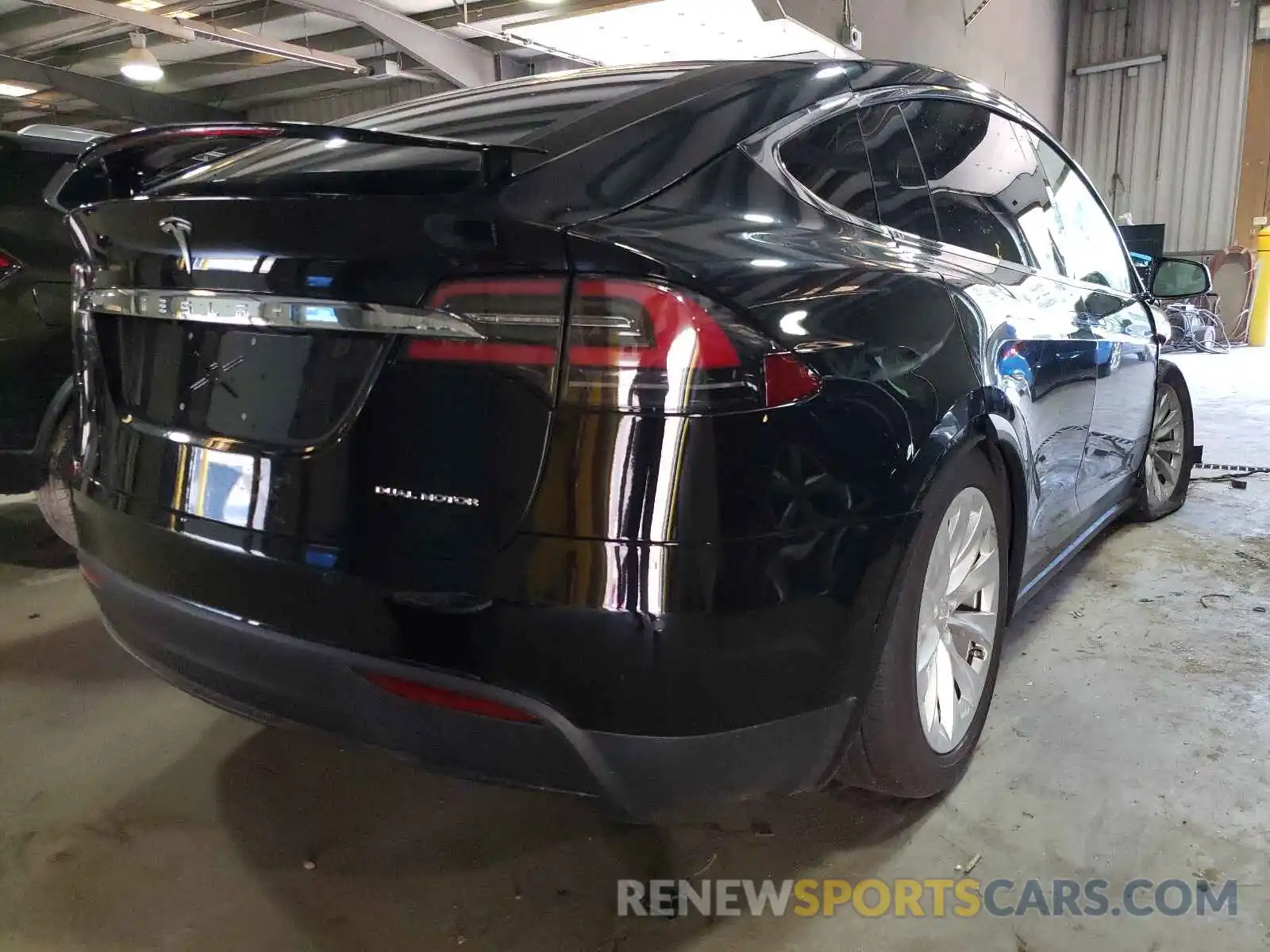 4 Фотография поврежденного автомобиля 5YJXCDE25LF300226 TESLA MODEL X 2020