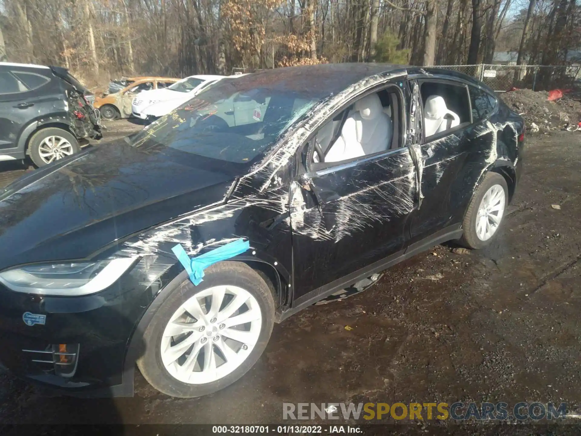 6 Photograph of a damaged car 5YJXCDE25LF305121 TESLA MODEL X 2020