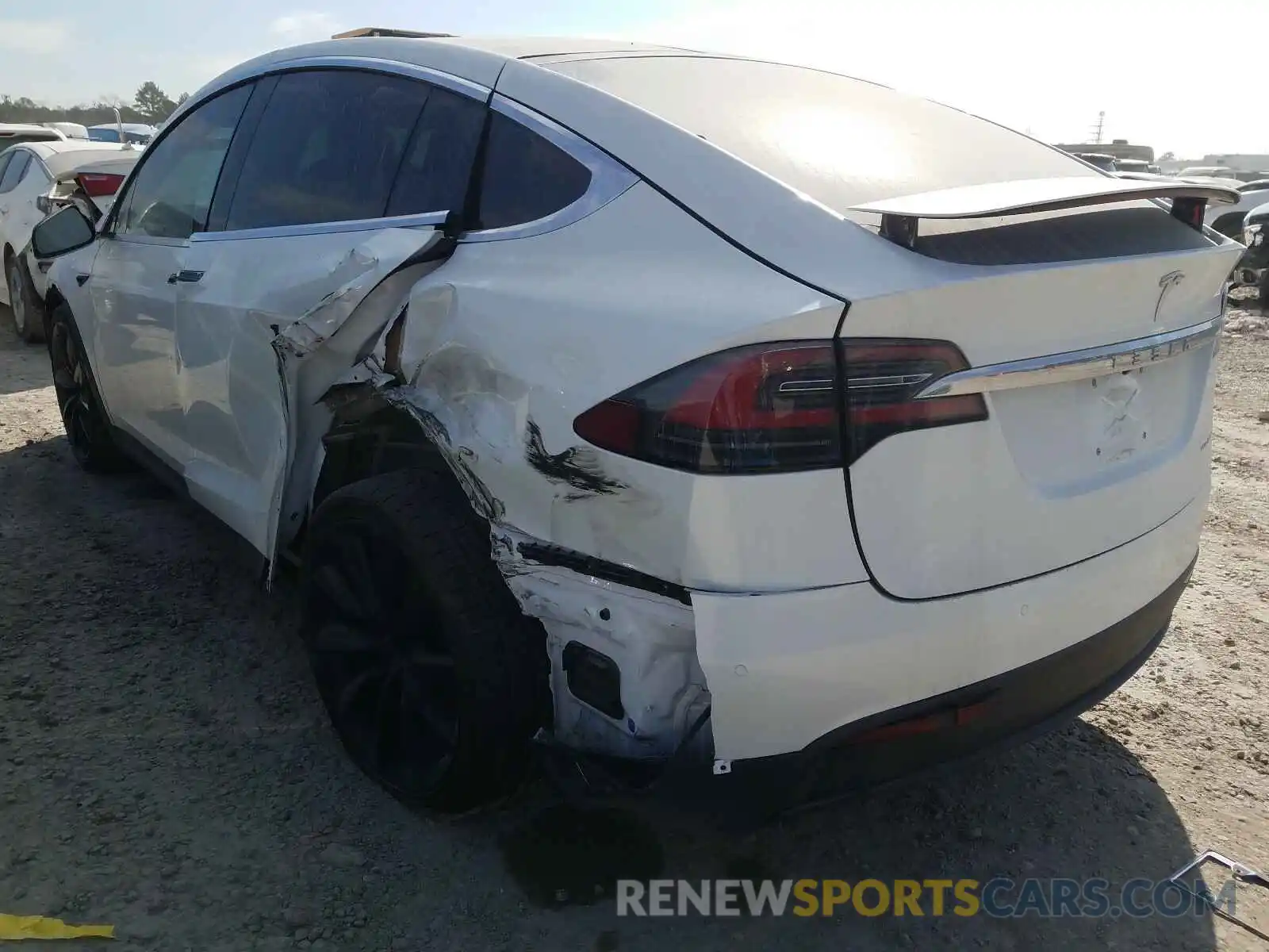 3 Photograph of a damaged car 5YJXCDE26LF234284 TESLA MODEL X 2020