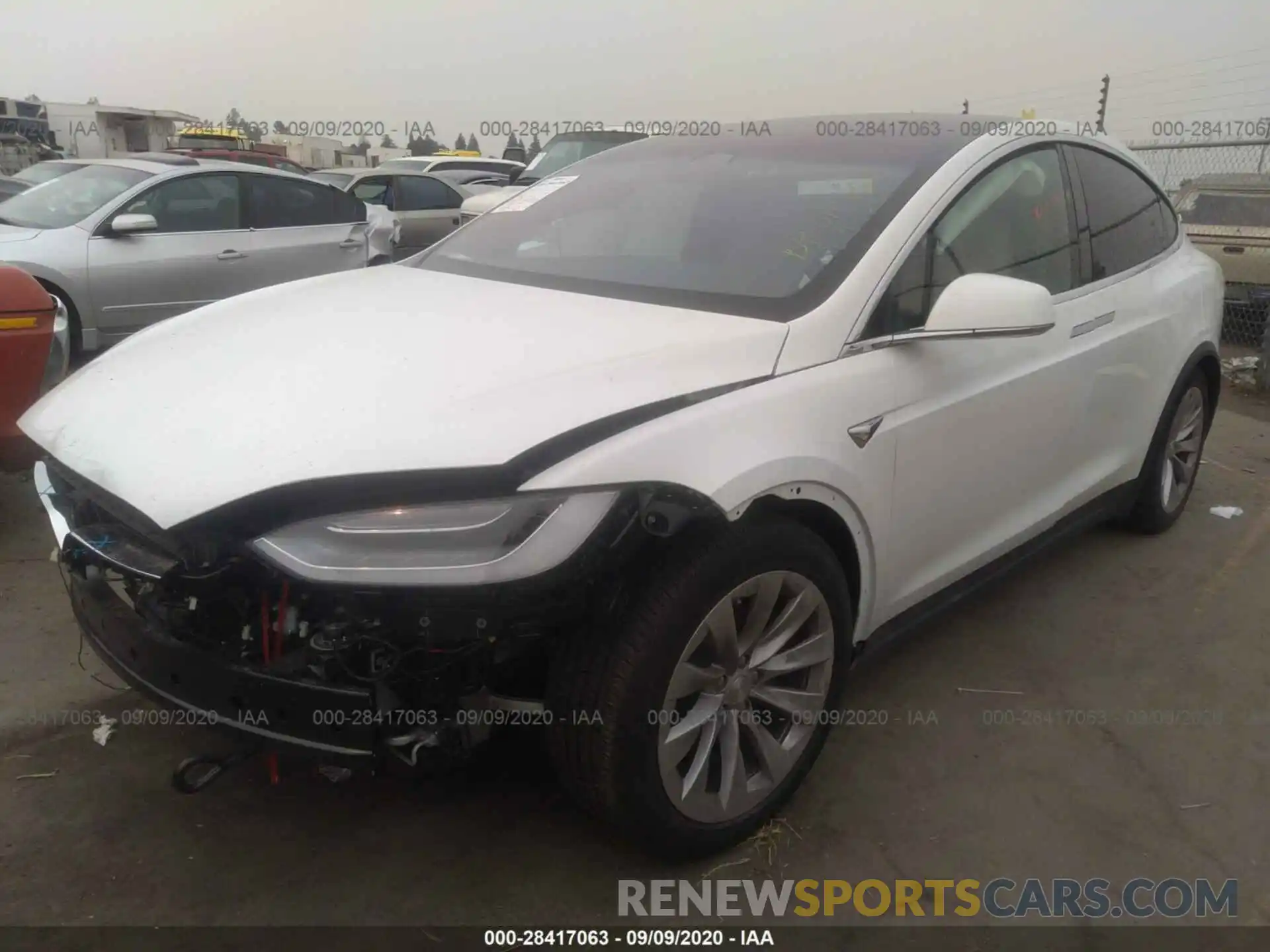 2 Фотография поврежденного автомобиля 5YJXCDE26LF250128 TESLA MODEL X 2020