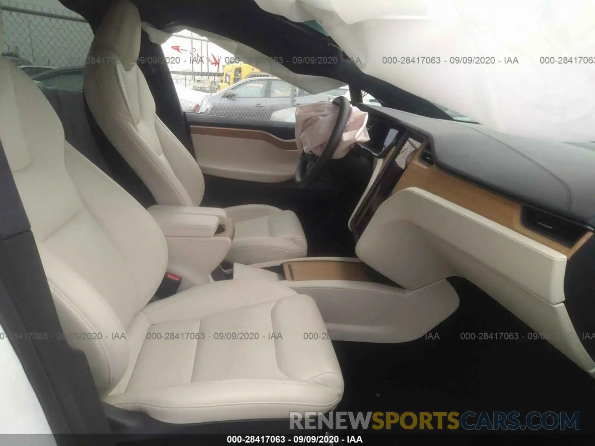 5 Photograph of a damaged car 5YJXCDE26LF250128 TESLA MODEL X 2020