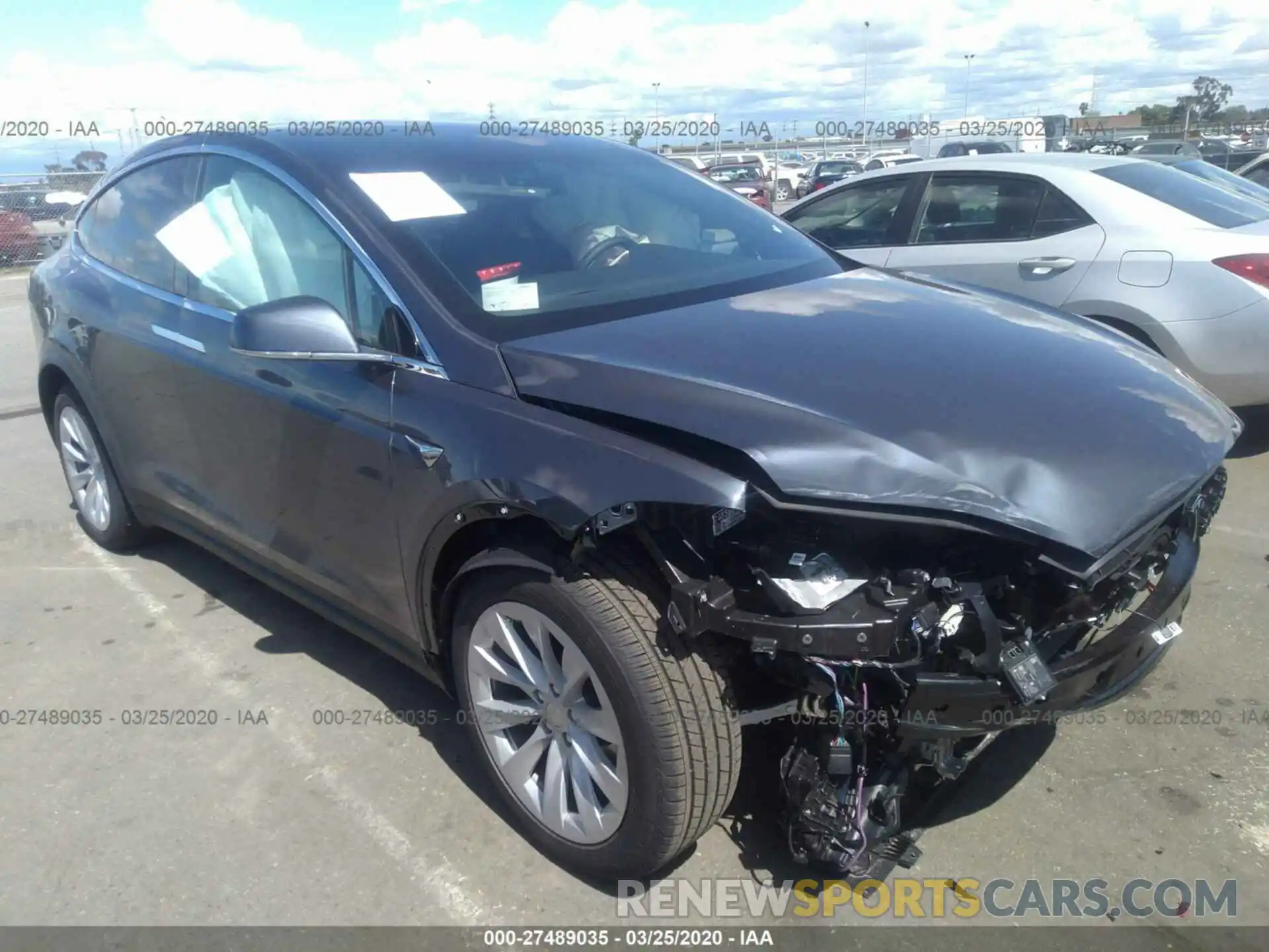 1 Photograph of a damaged car 5YJXCDE26LF261257 TESLA MODEL X 2020