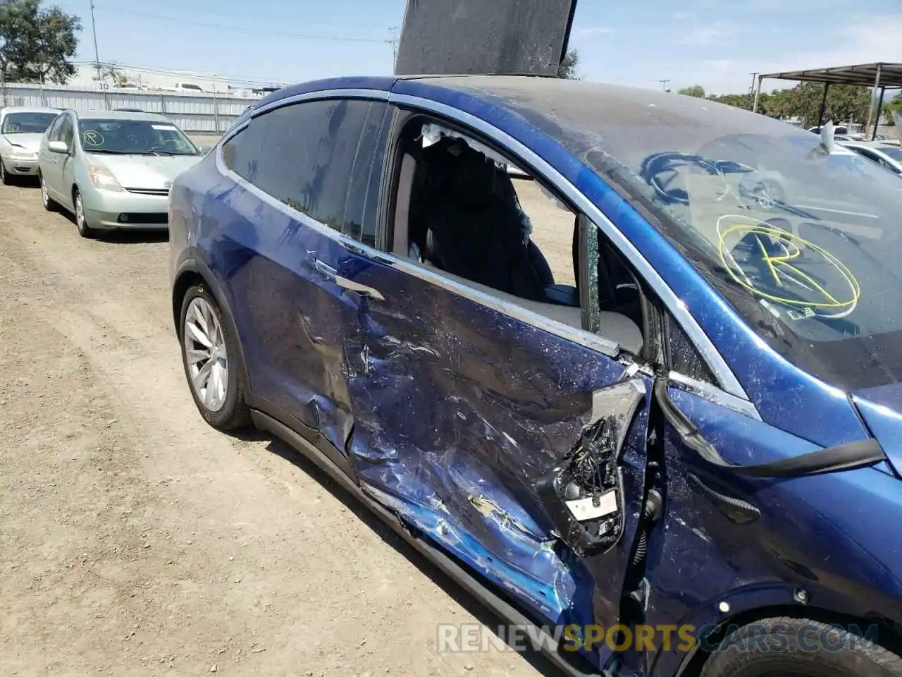 9 Photograph of a damaged car 5YJXCDE26LF261288 TESLA MODEL X 2020