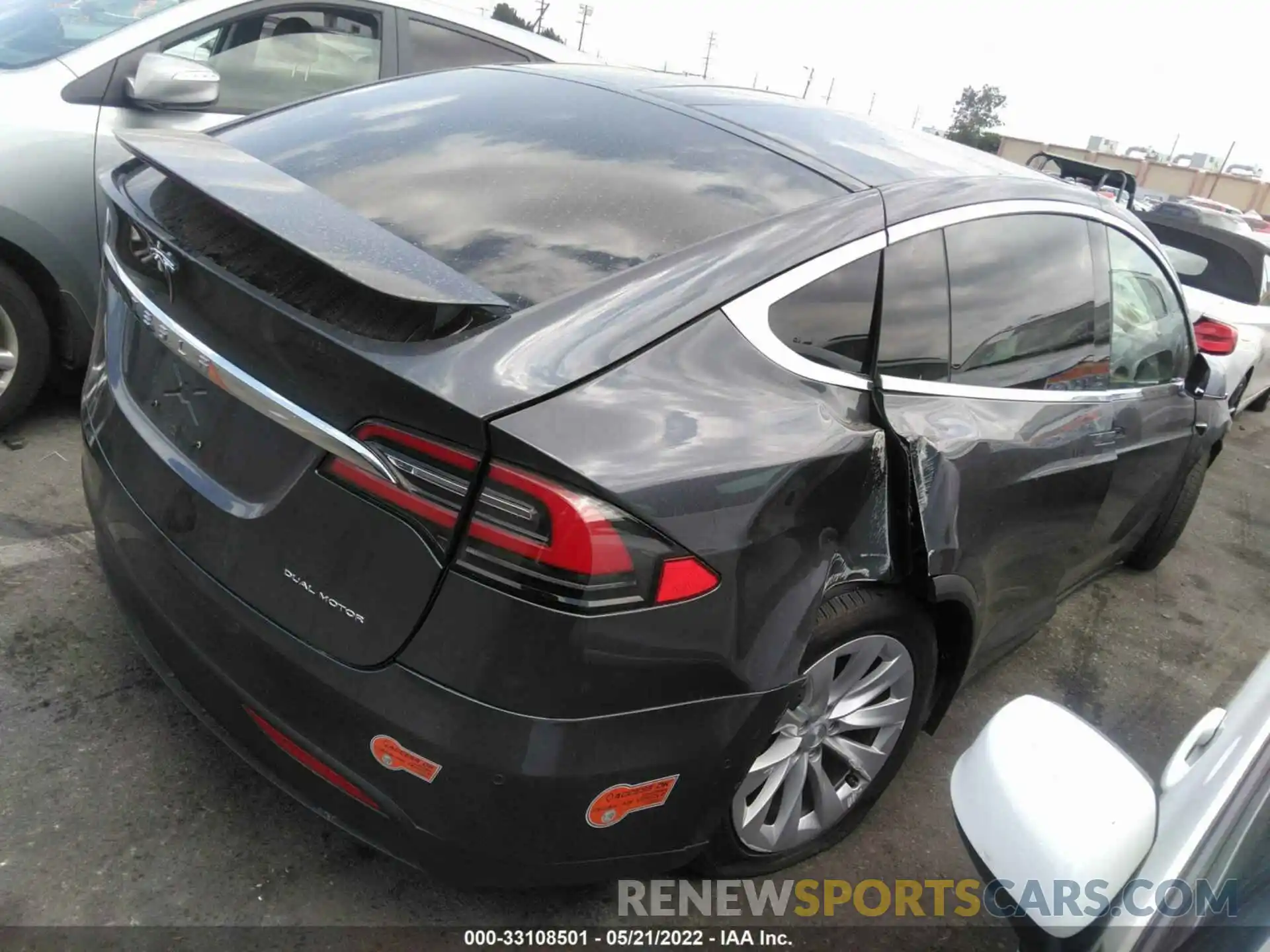 4 Фотография поврежденного автомобиля 5YJXCDE26LF284845 TESLA MODEL X 2020