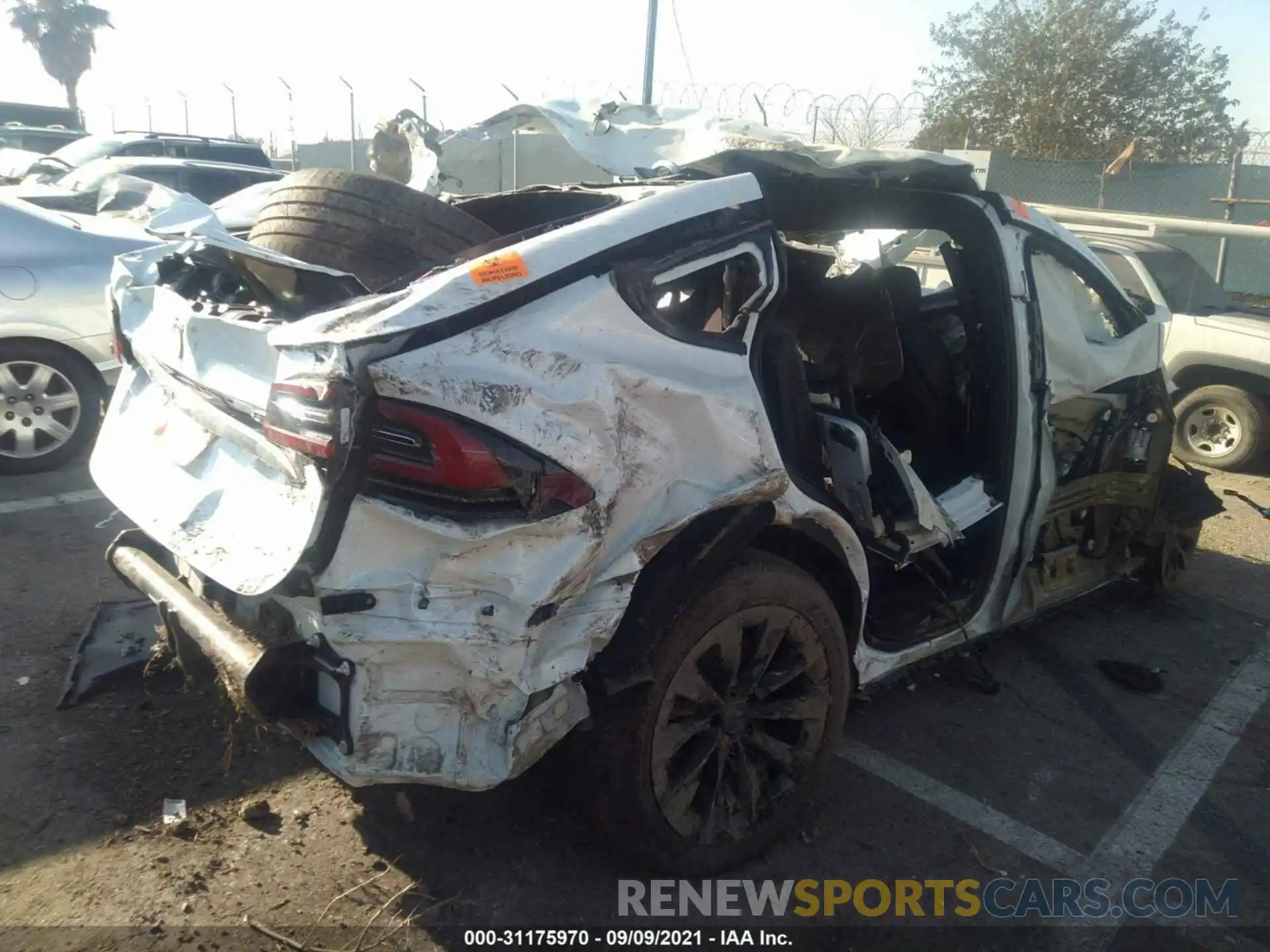 4 Photograph of a damaged car 5YJXCDE27LF236609 TESLA MODEL X 2020