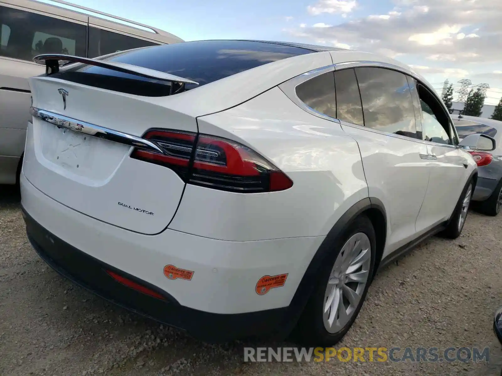 4 Photograph of a damaged car 5YJXCDE27LF238361 TESLA MODEL X 2020