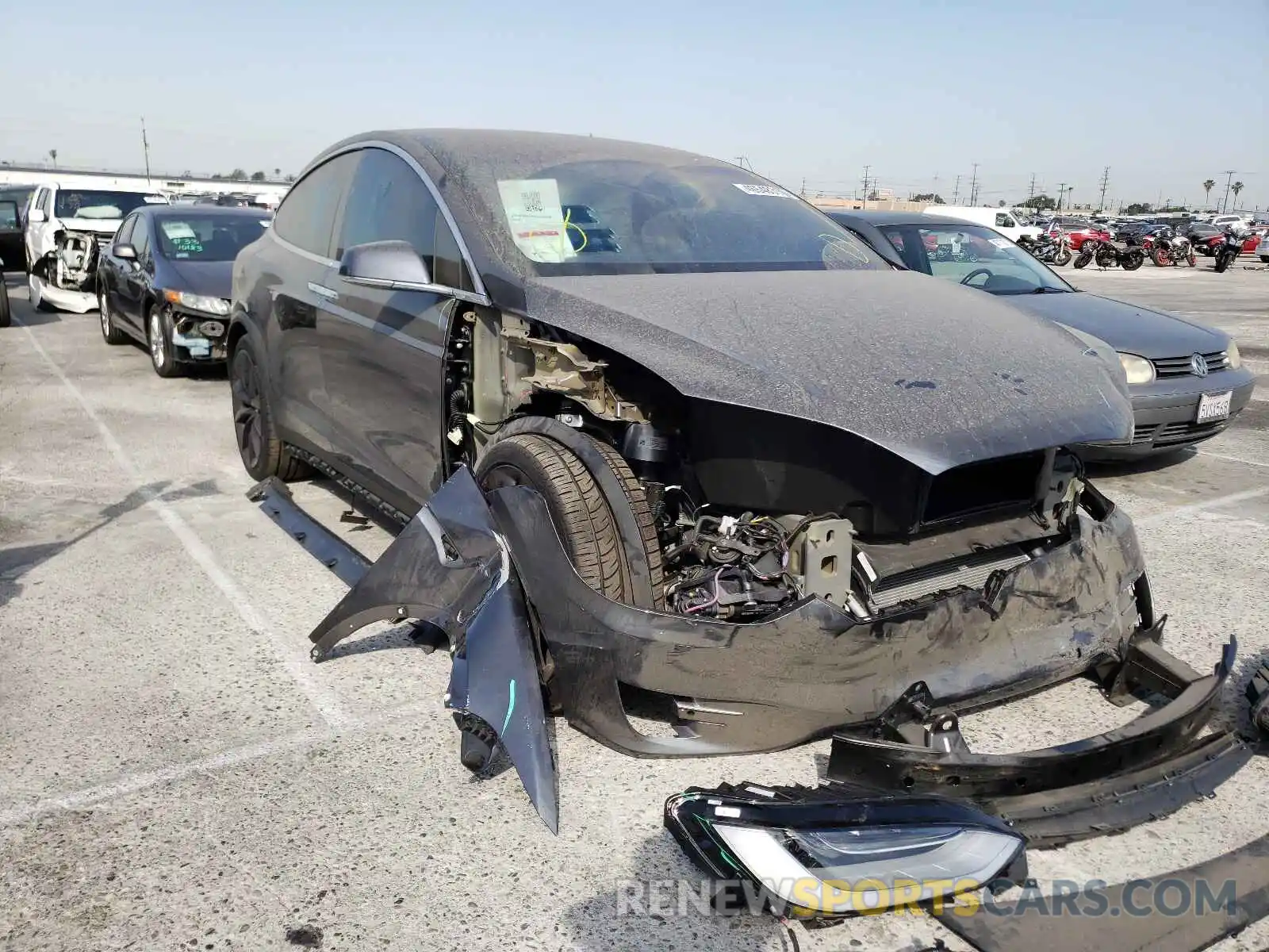 1 Photograph of a damaged car 5YJXCDE27LF296115 TESLA MODEL X 2020