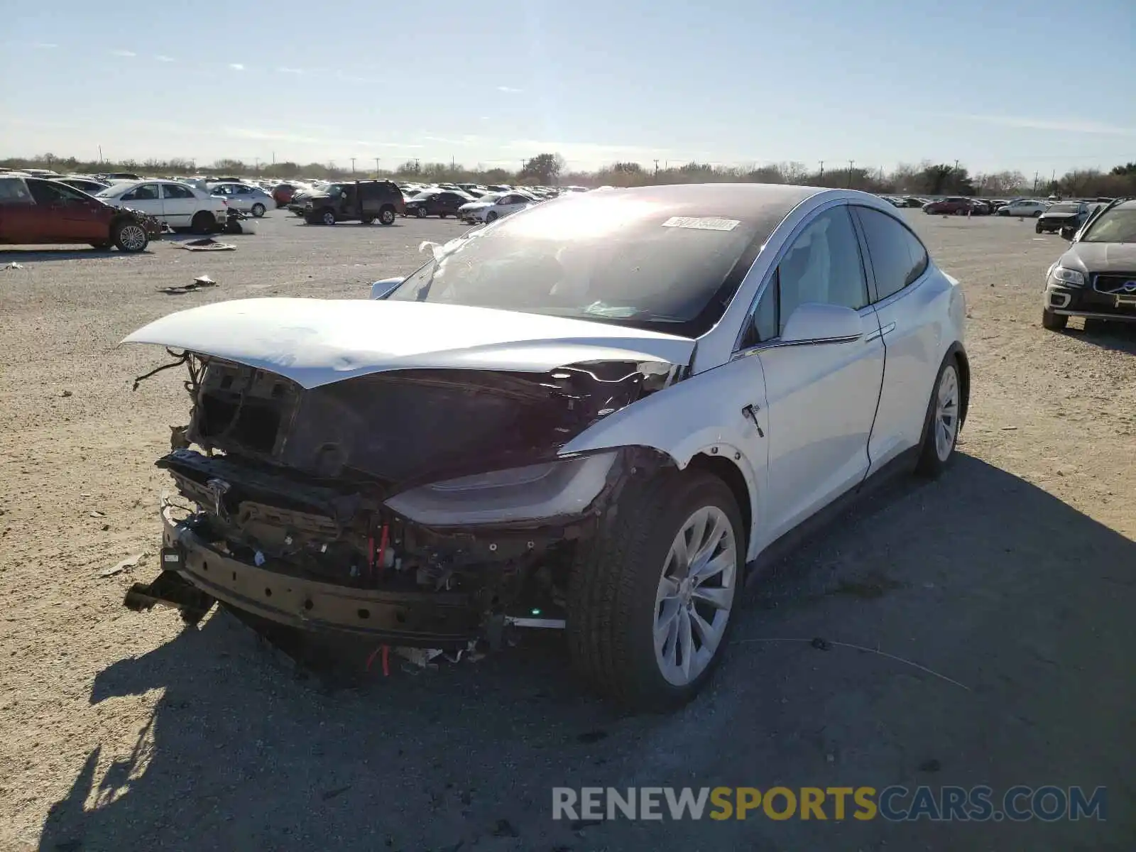 2 Photograph of a damaged car 5YJXCDE27LF303256 TESLA MODEL X 2020