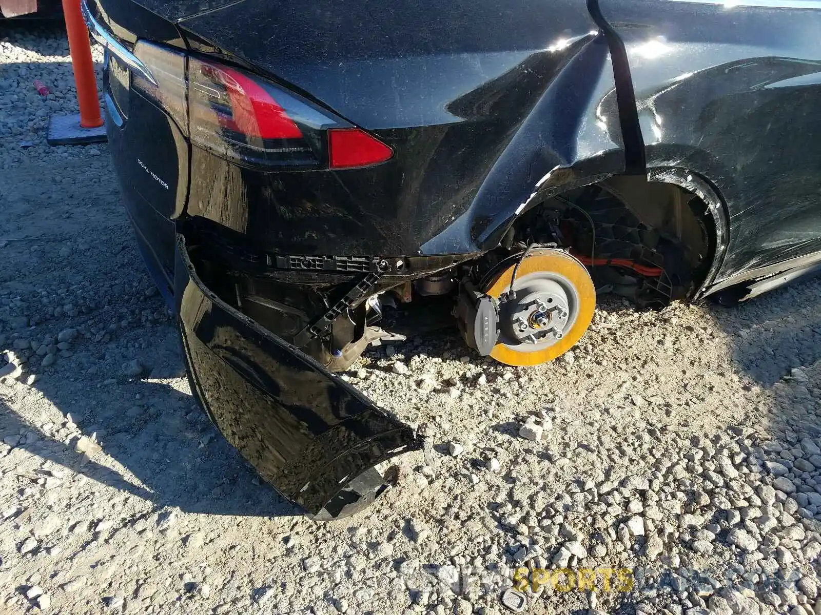 10 Photograph of a damaged car 5YJXCDE29LF228768 TESLA MODEL X 2020