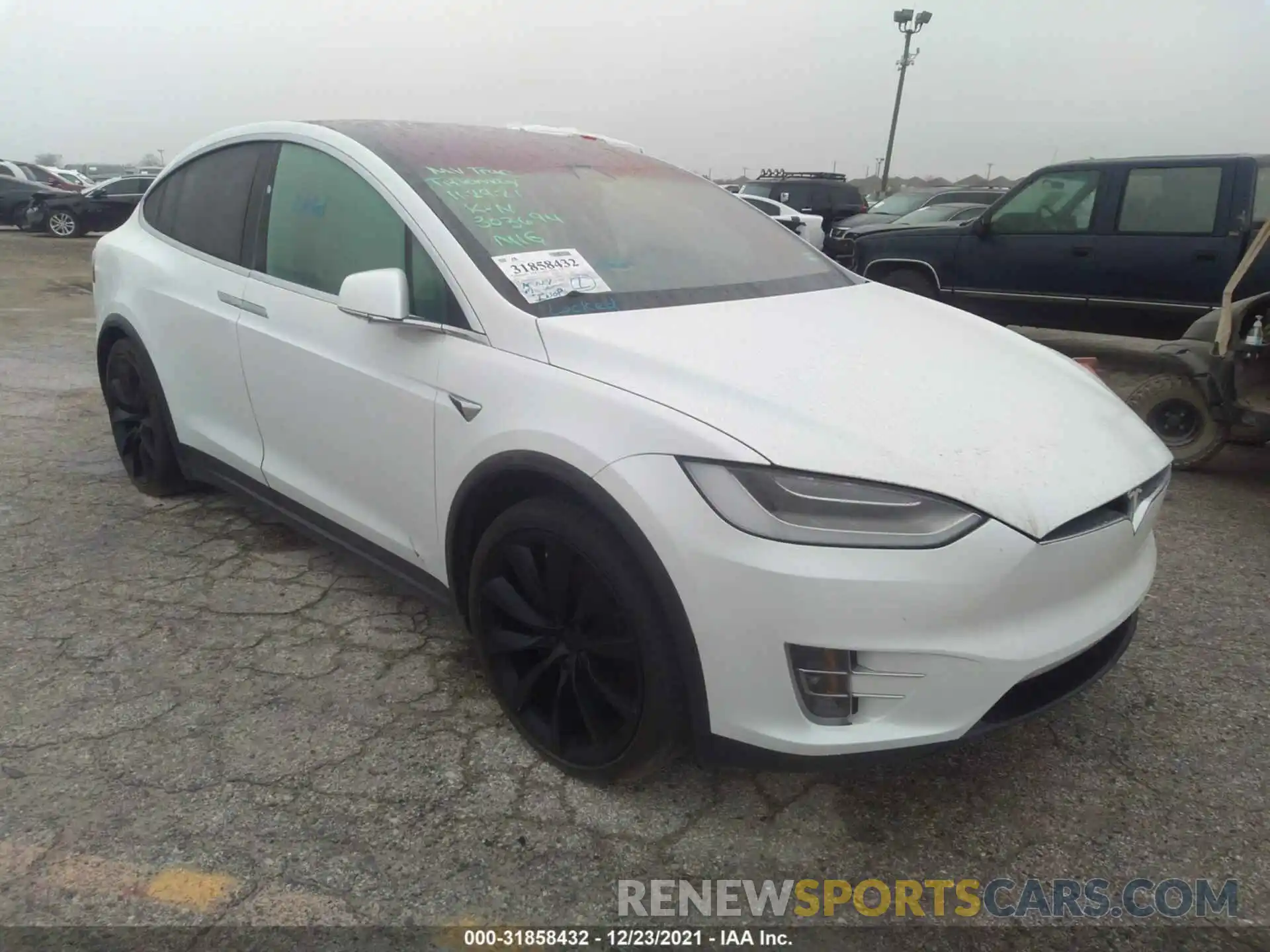 1 Photograph of a damaged car 5YJXCDE29LF303694 TESLA MODEL X 2020