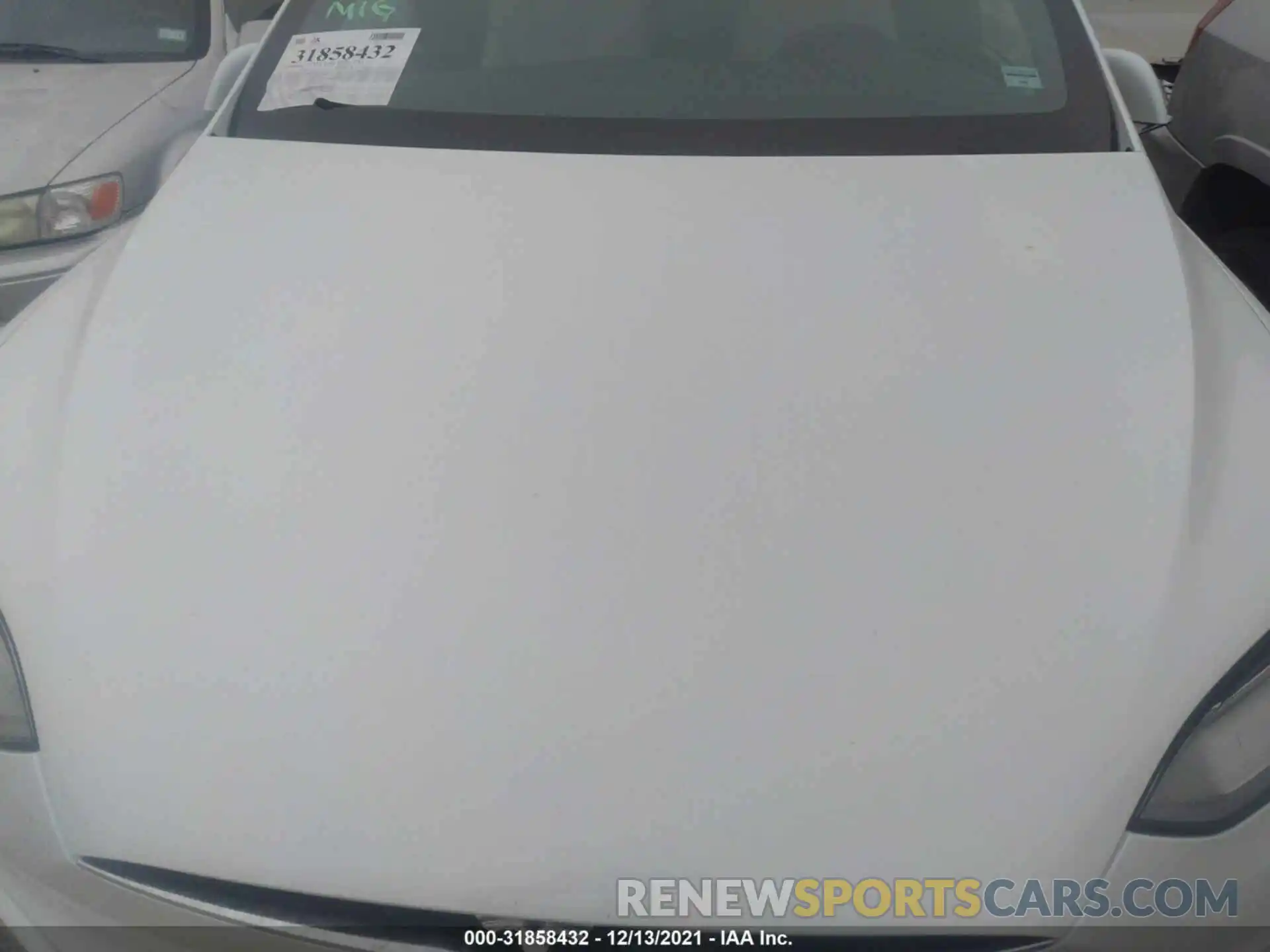 10 Photograph of a damaged car 5YJXCDE29LF303694 TESLA MODEL X 2020