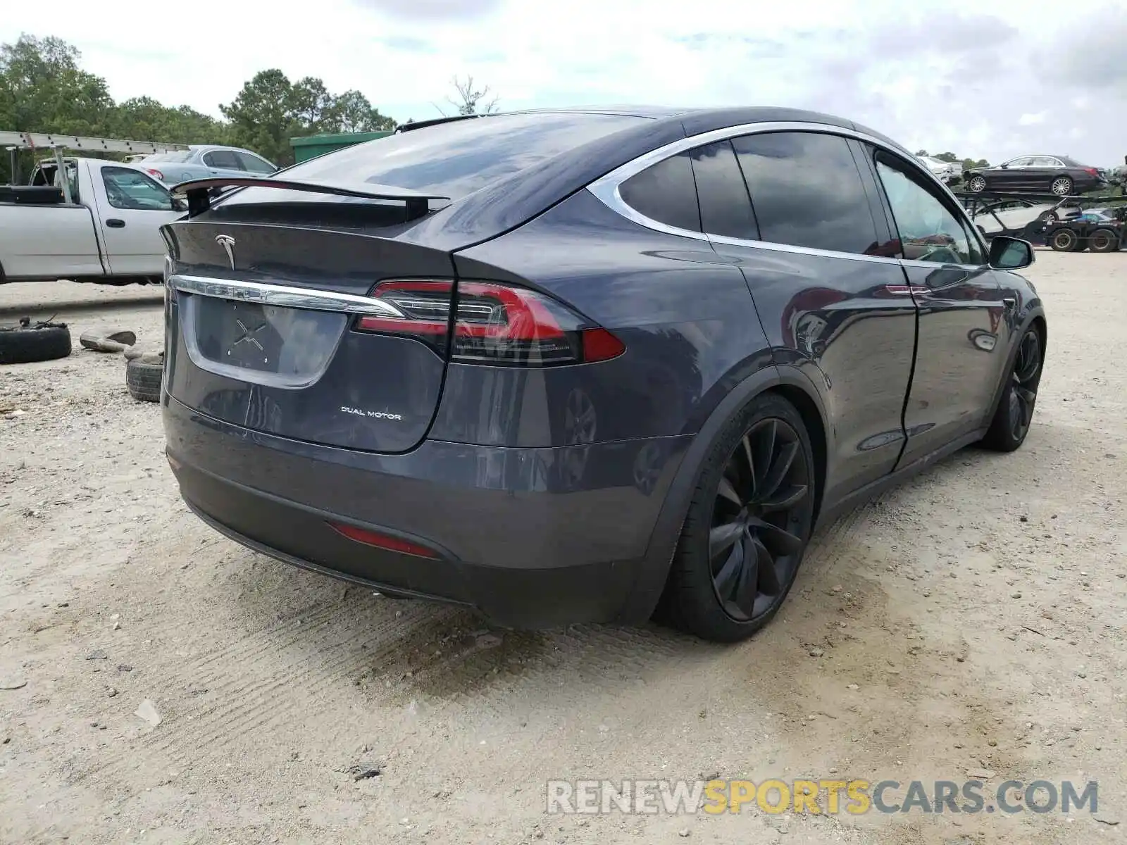 4 Photograph of a damaged car 5YJXCDE2XLF226026 TESLA MODEL X 2020