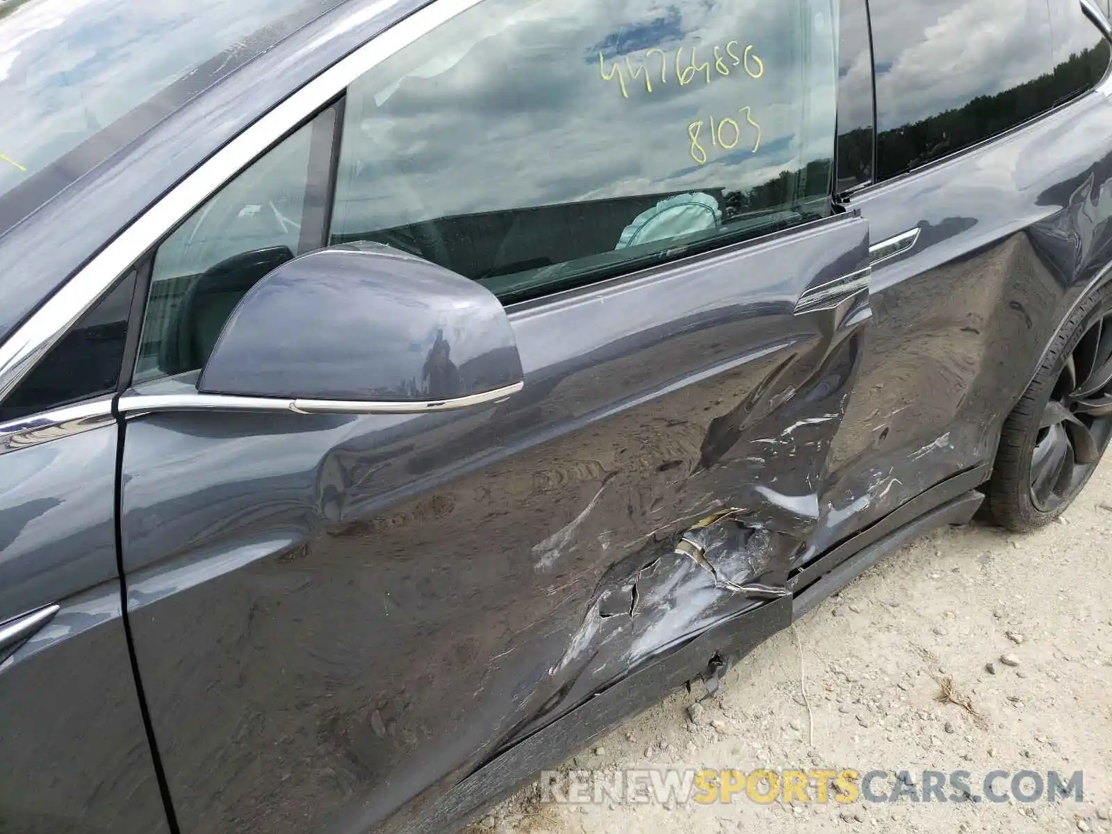 9 Photograph of a damaged car 5YJXCDE2XLF226026 TESLA MODEL X 2020