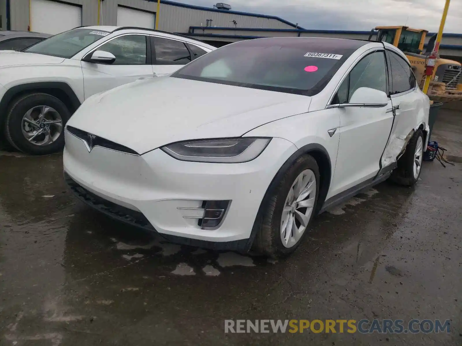 2 Photograph of a damaged car 5YJXCDE2XLF229136 TESLA MODEL X 2020