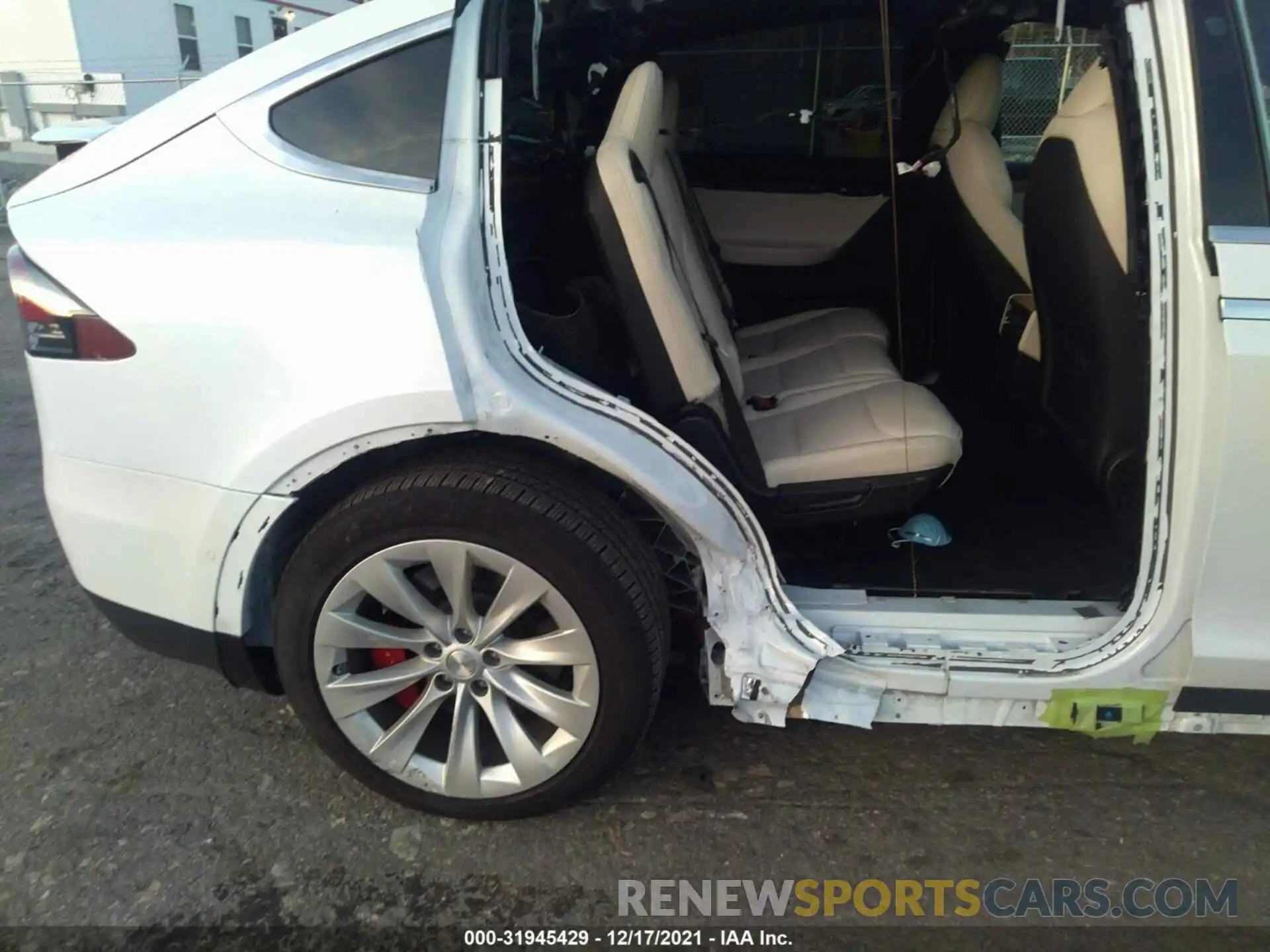 6 Photograph of a damaged car 5YJXCDE4XLF285398 TESLA MODEL X 2020